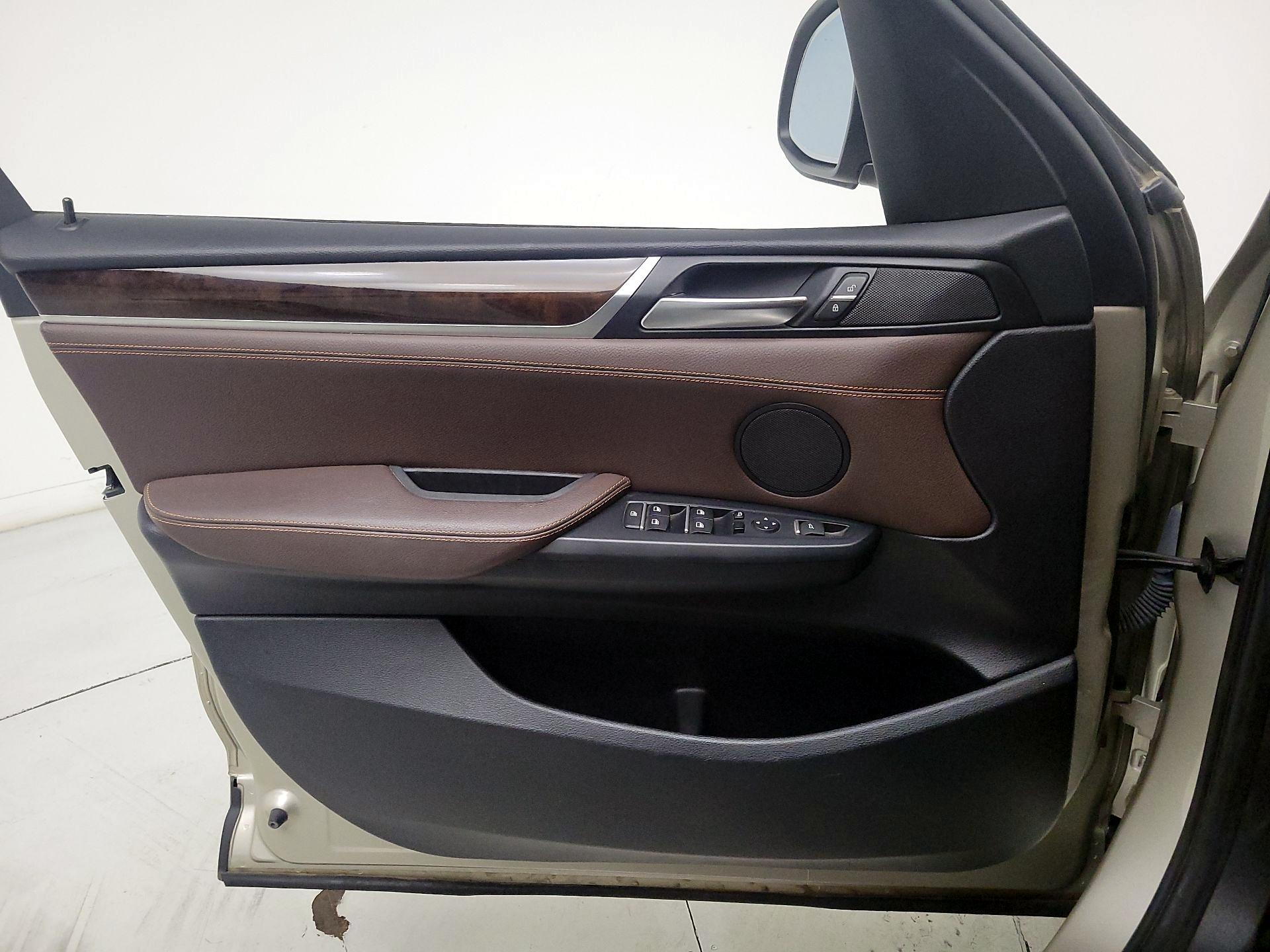 Thumbnail: 2016 BMW X3 - 12