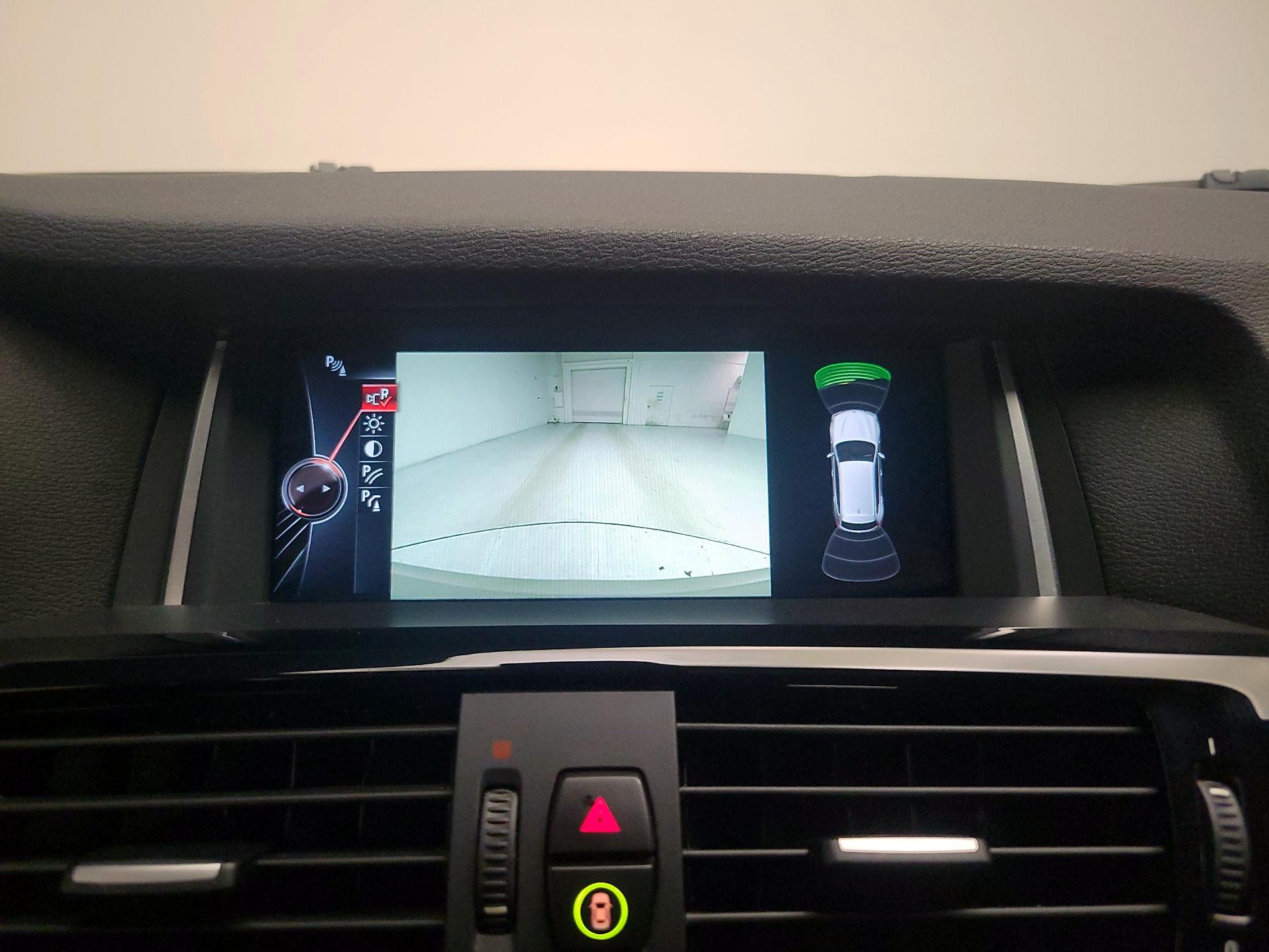 Thumbnail: 2016 BMW X3 - 14