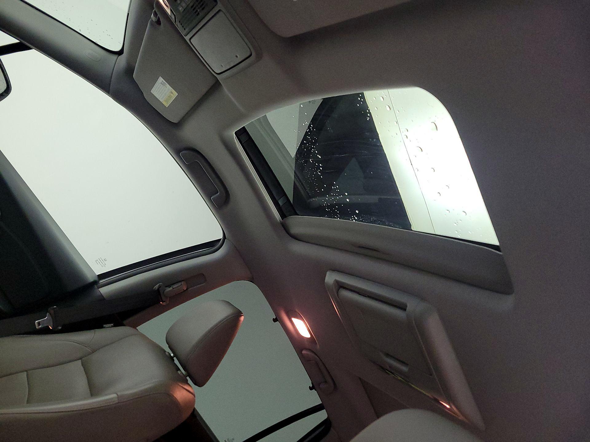 Thumbnail: 2017 Honda Pilot - 20