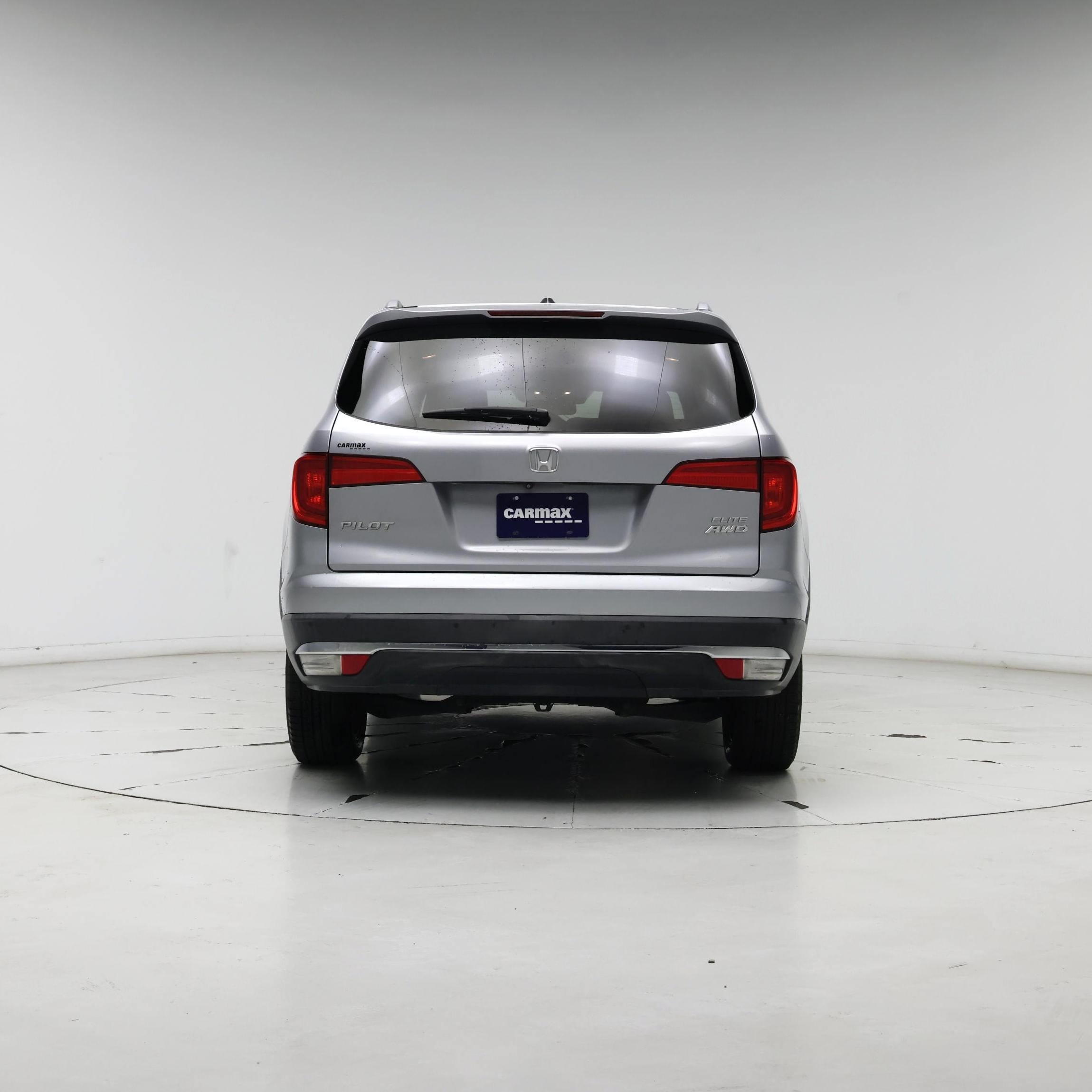 Thumbnail: 2017 Honda Pilot - 6