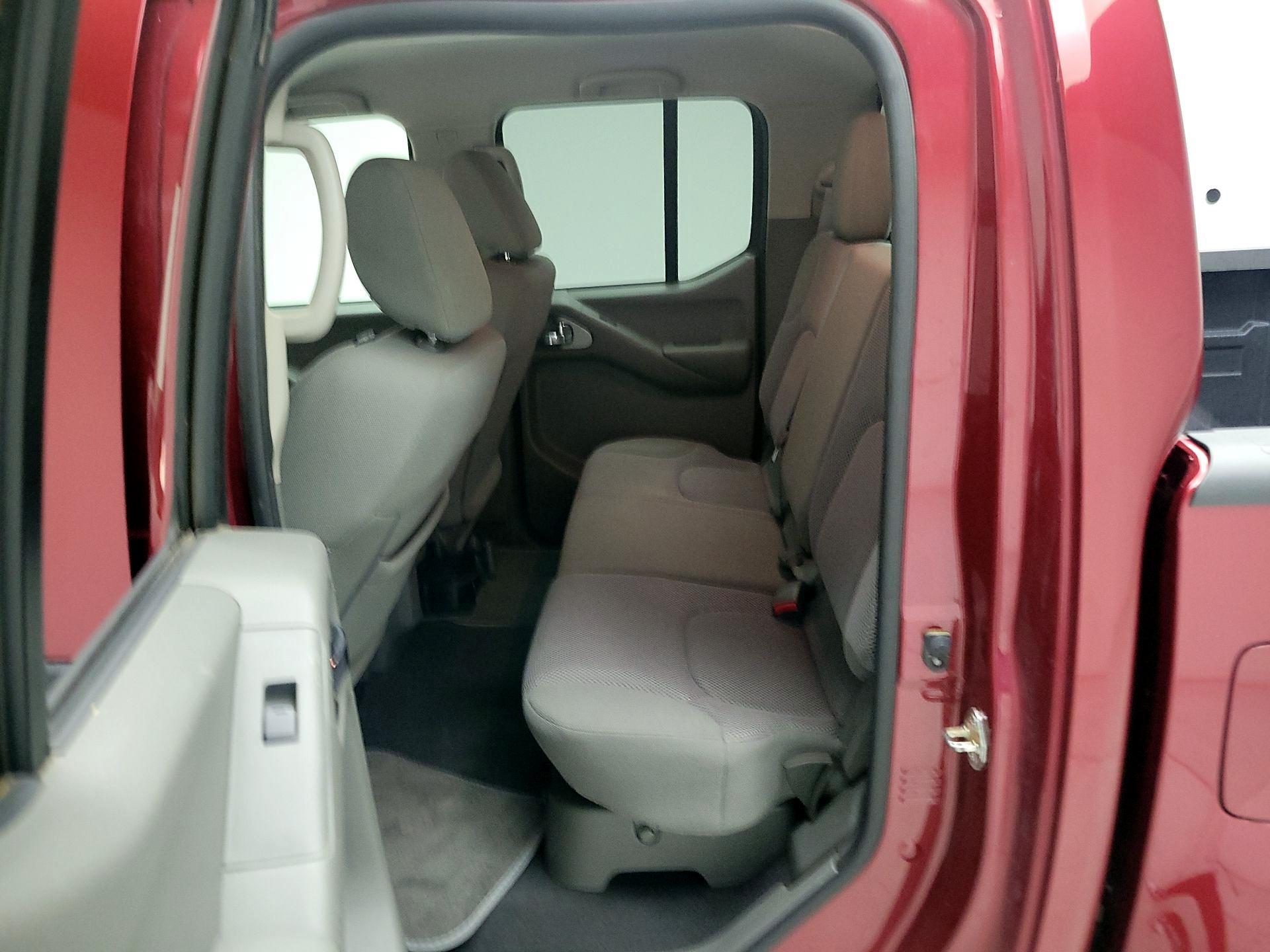 Thumbnail: 2019 Nissan Frontier - 18