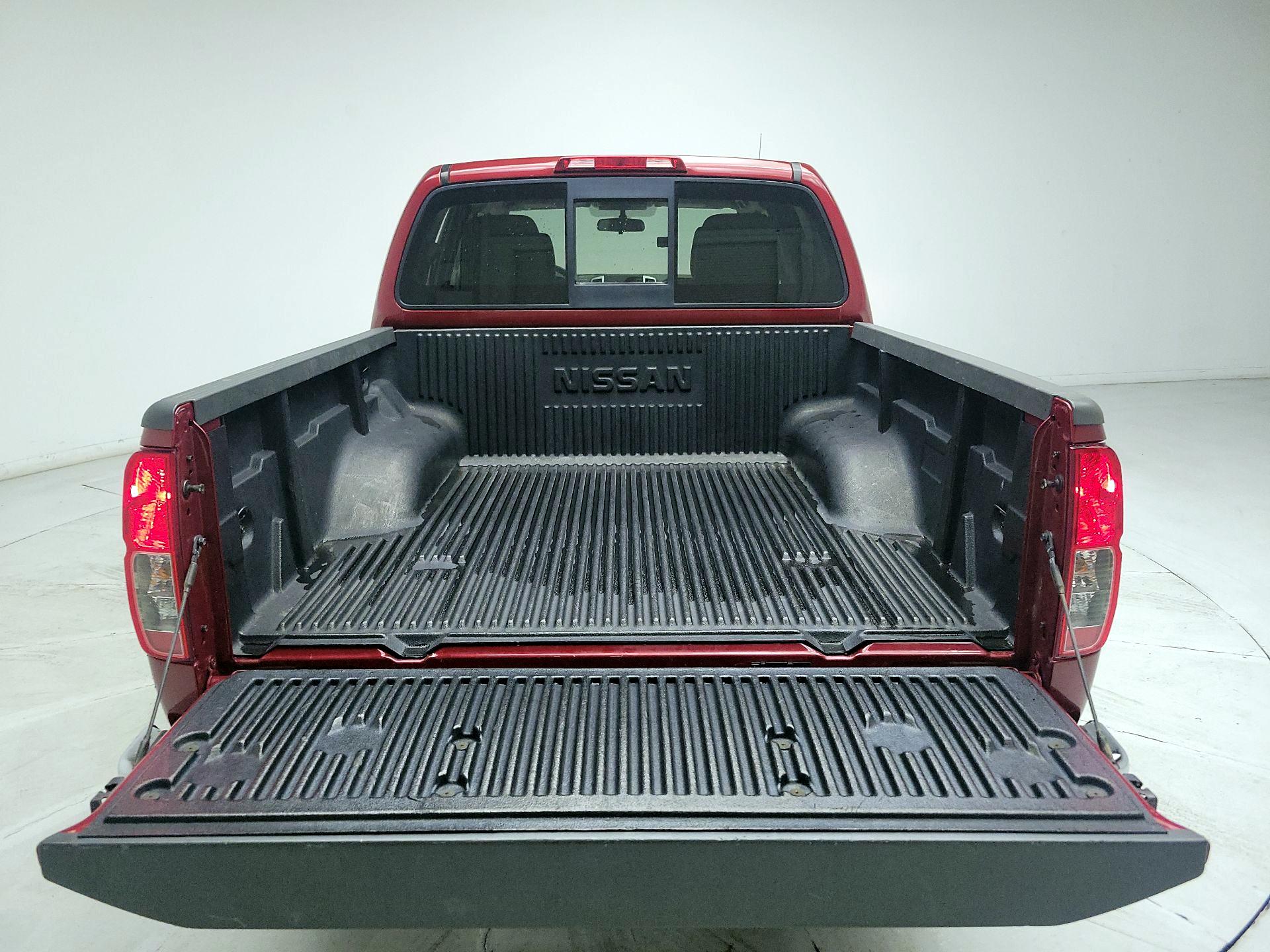 Thumbnail: 2019 Nissan Frontier - 19
