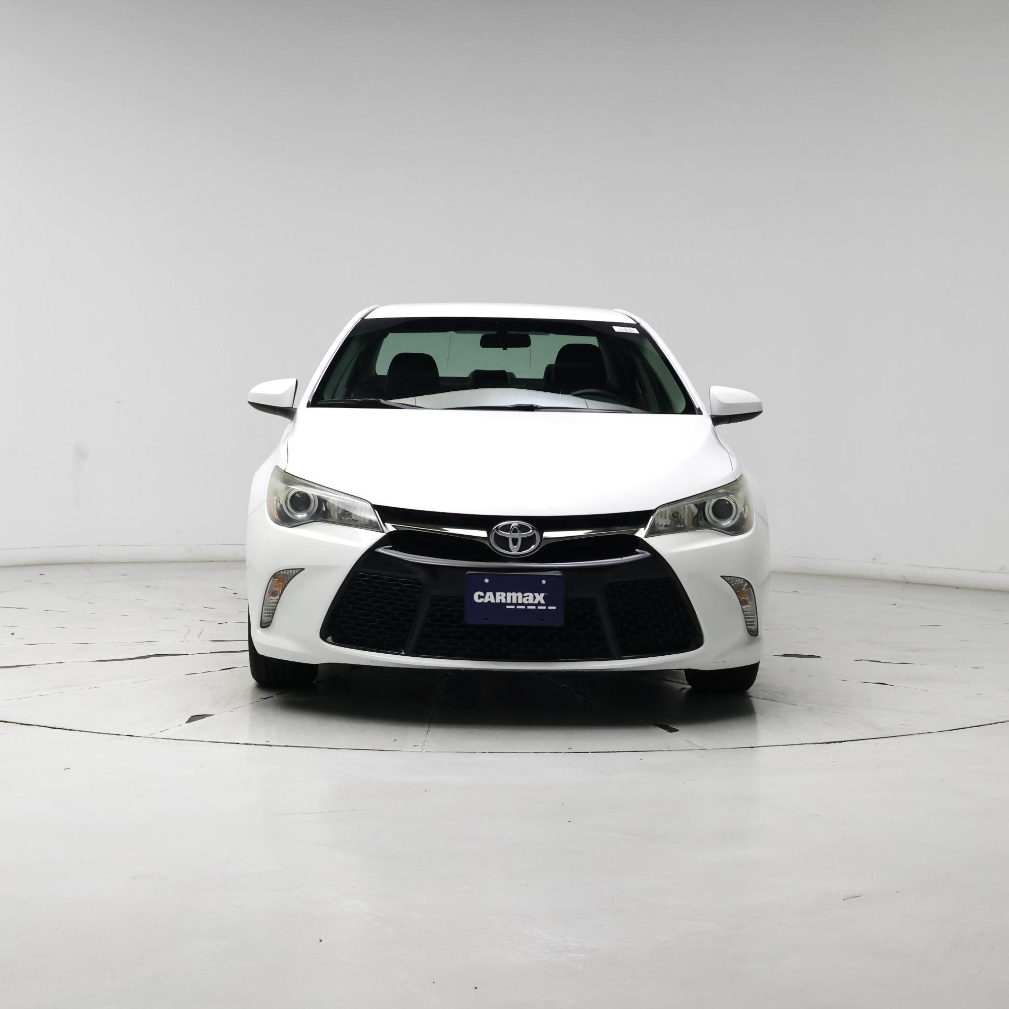 Thumbnail: 2015 Toyota Camry - 5