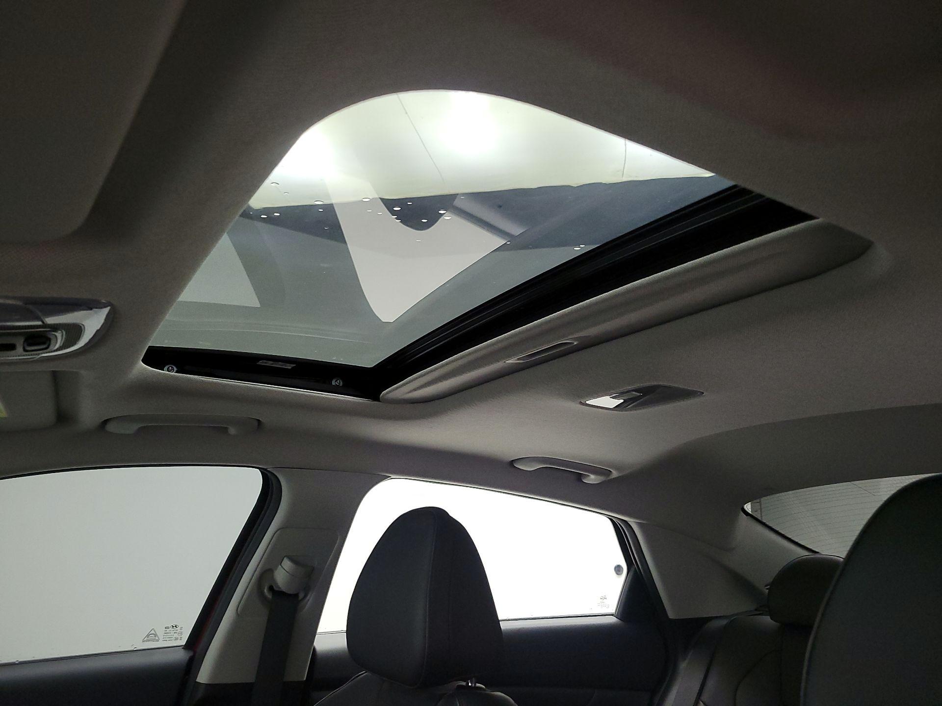 Thumbnail: 2023 Hyundai Elantra - 20