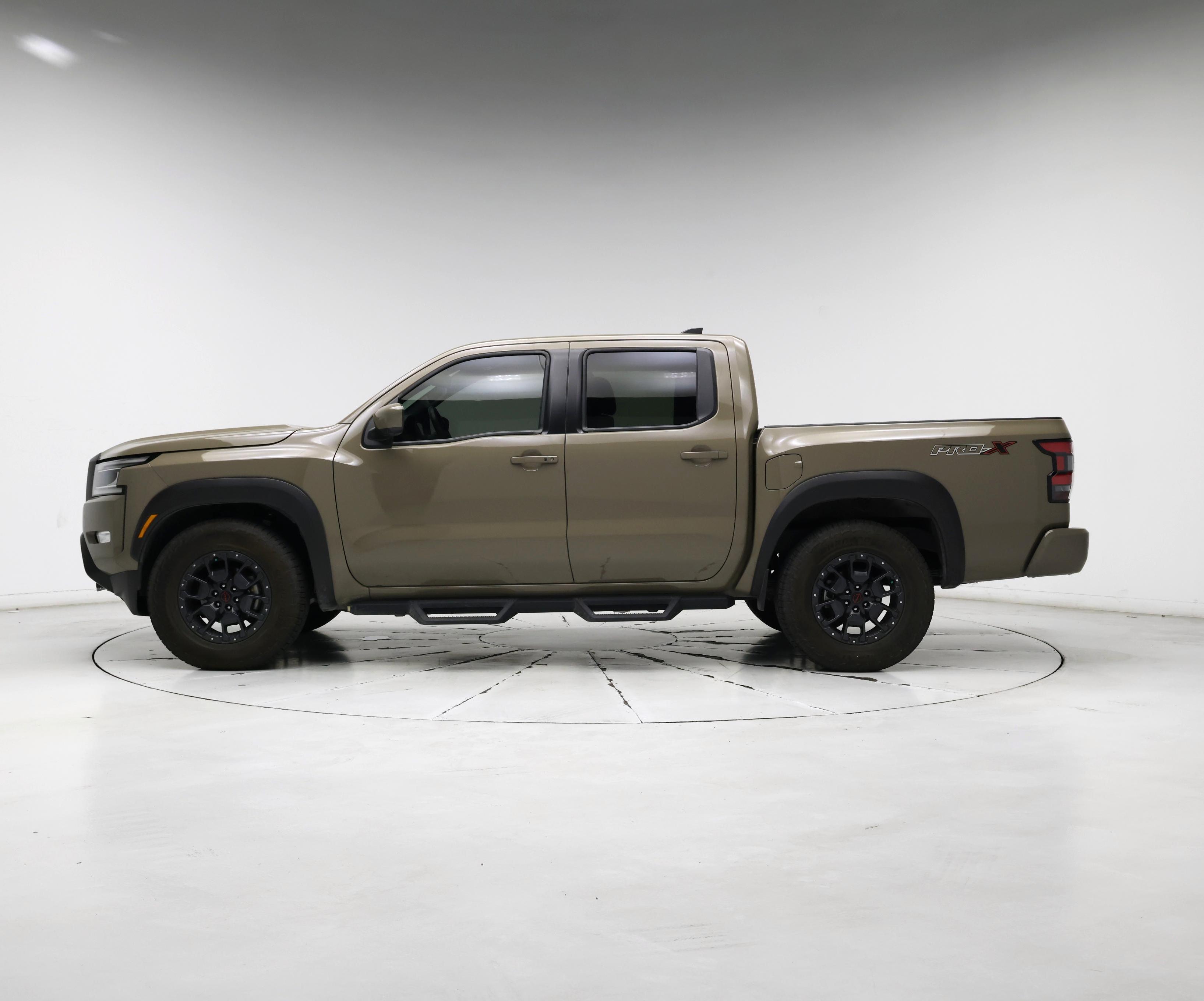 Thumbnail: 2022 Nissan Frontier - 3
