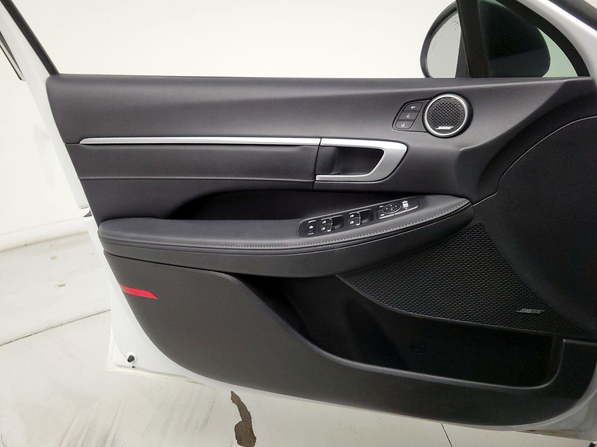 Thumbnail: 2021 Hyundai Sonata - 12