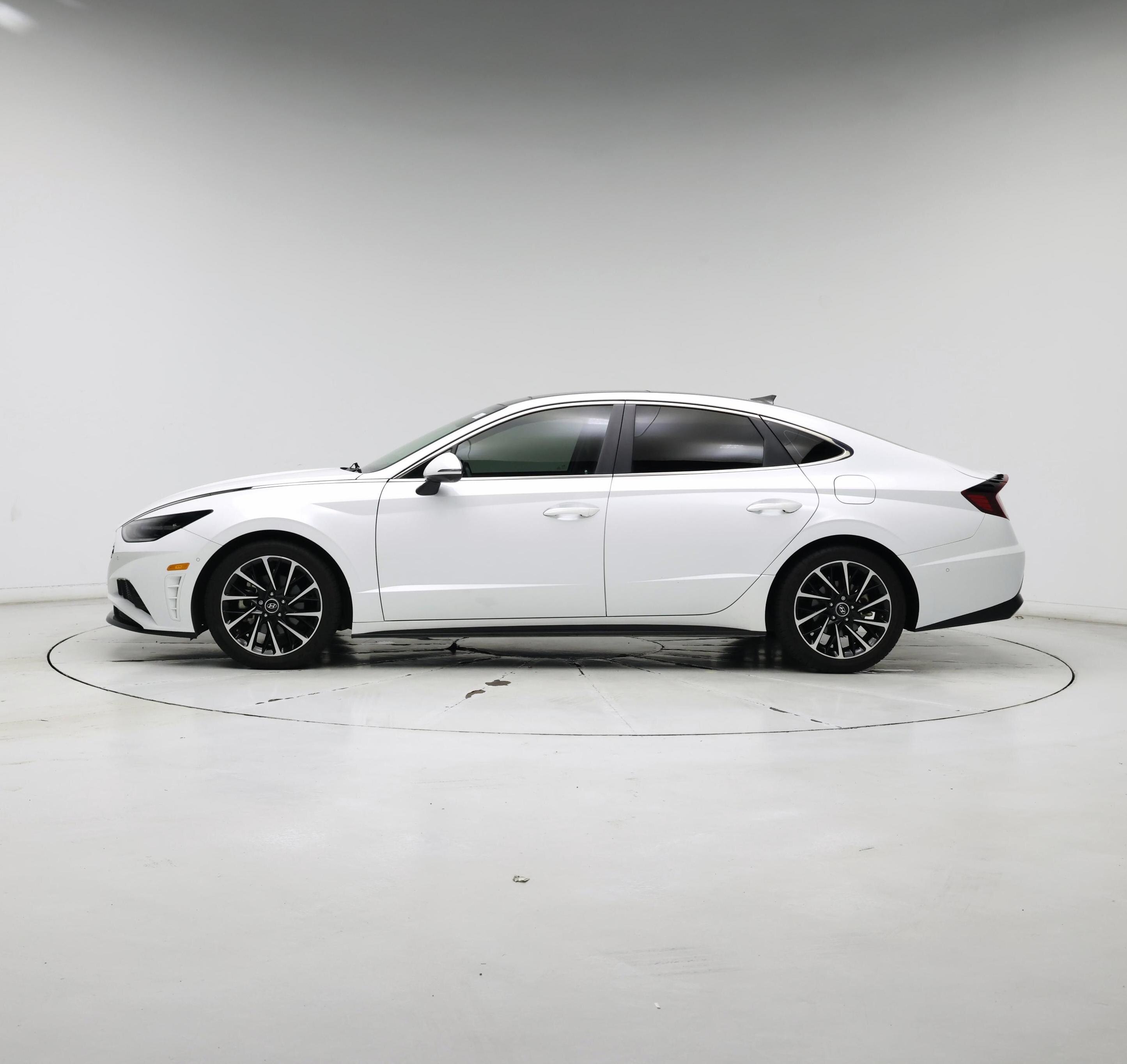 Thumbnail: 2021 Hyundai Sonata - 3