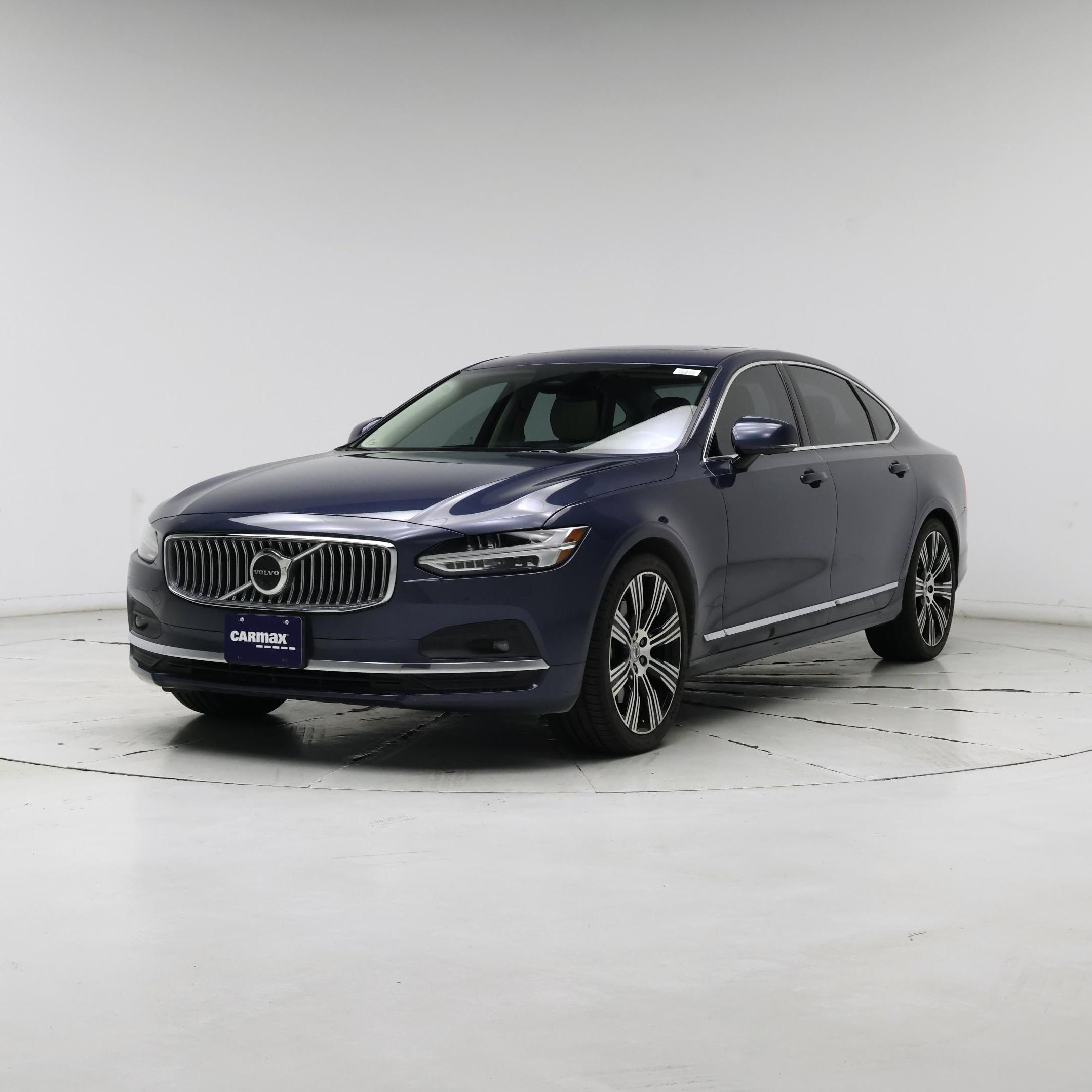 Thumbnail: 2023 Volvo S90 - 4