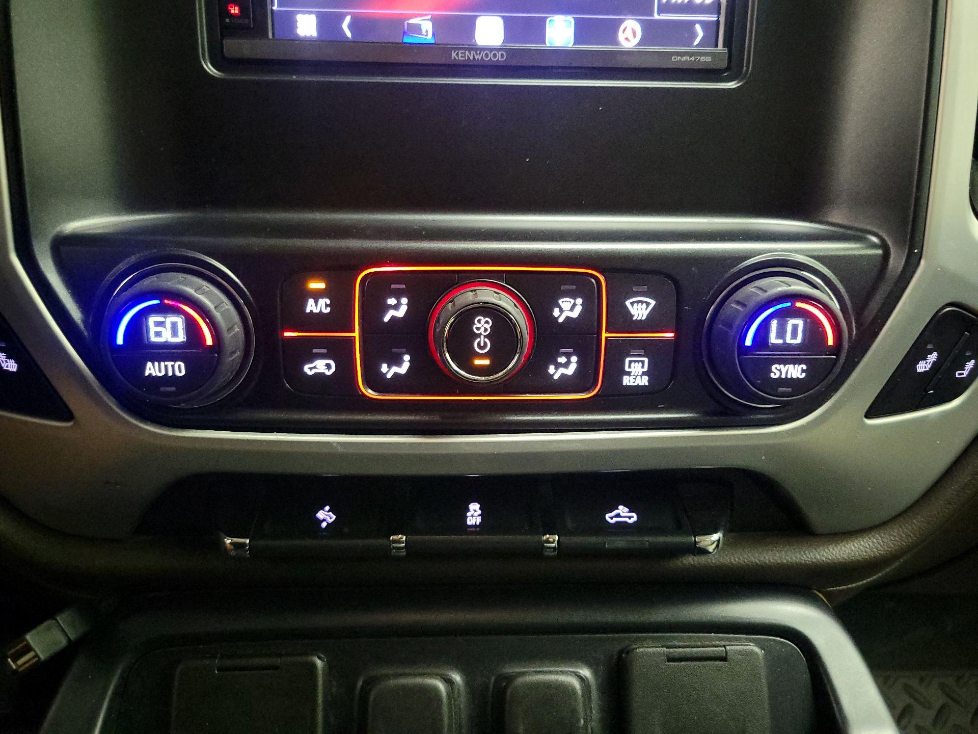 Thumbnail: 2015 GMC Sierra 1500 - 16