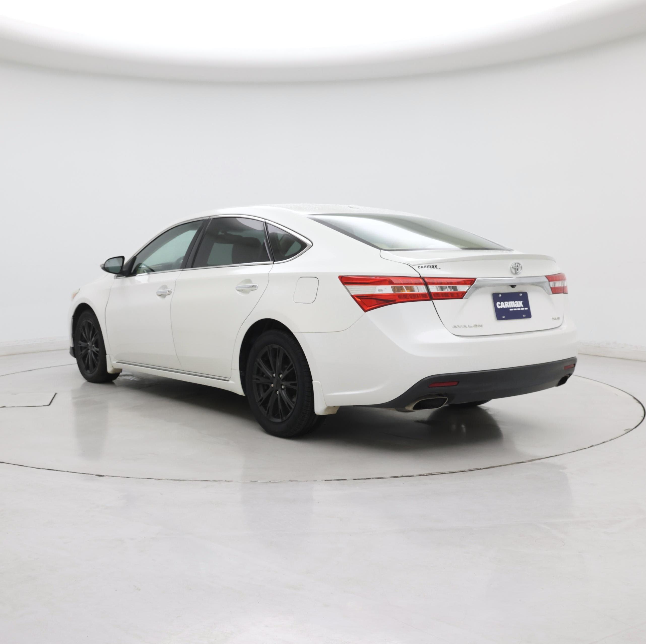 Thumbnail: 2014 Toyota Avalon - 2