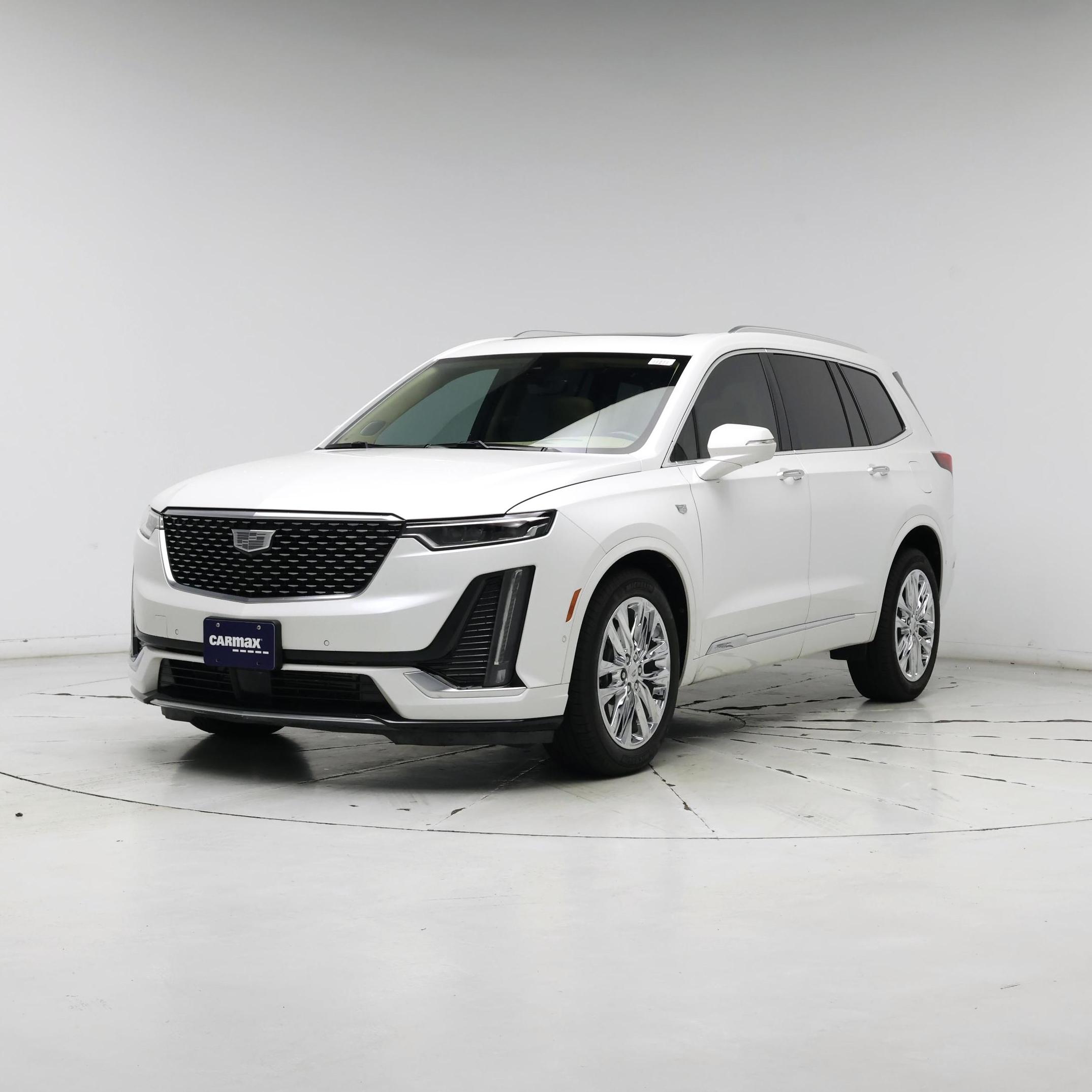 Thumbnail: 2022 Cadillac XT6 - 4