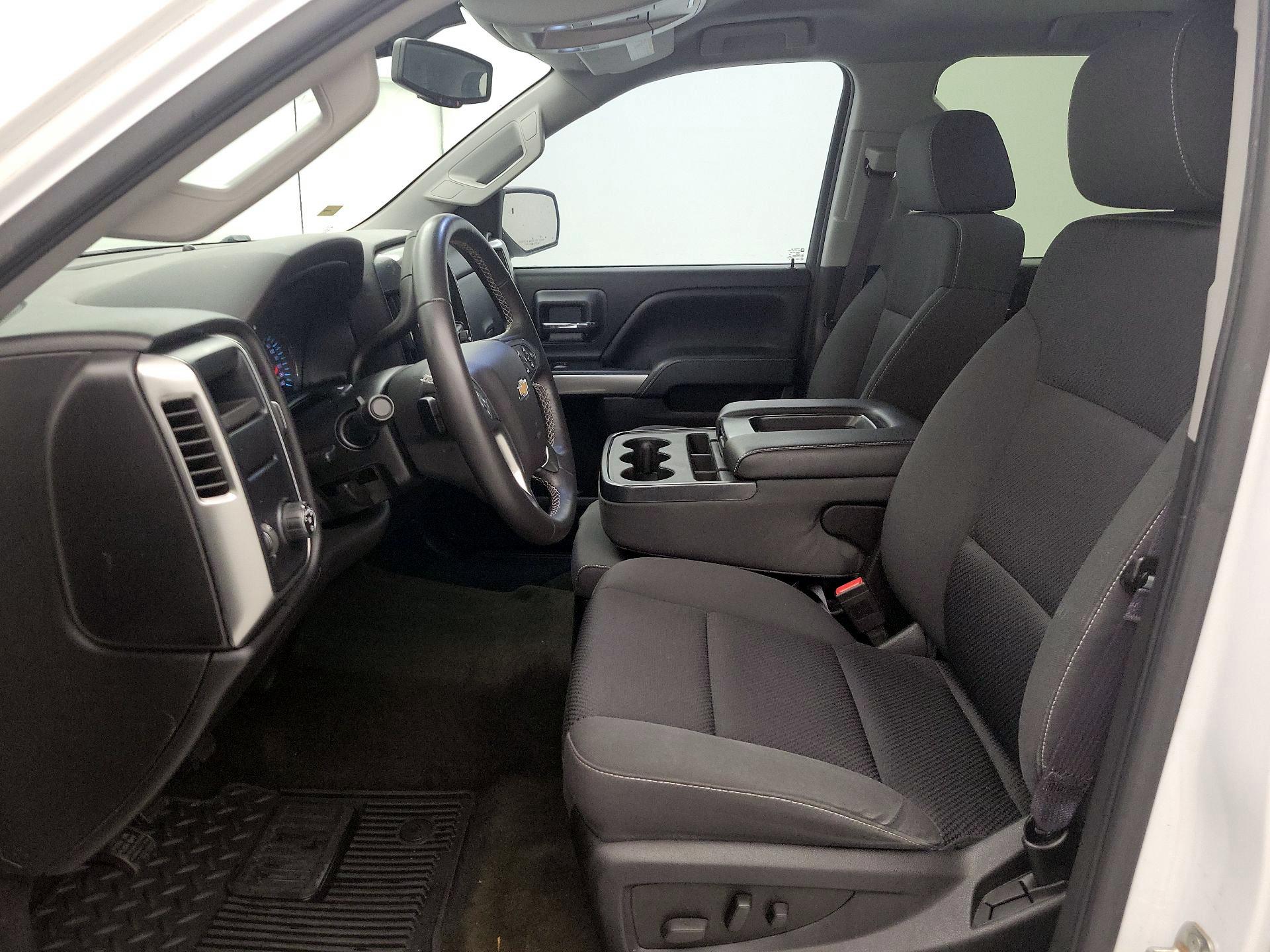 Thumbnail: 2015 Chevrolet Silverado 1500 - 11