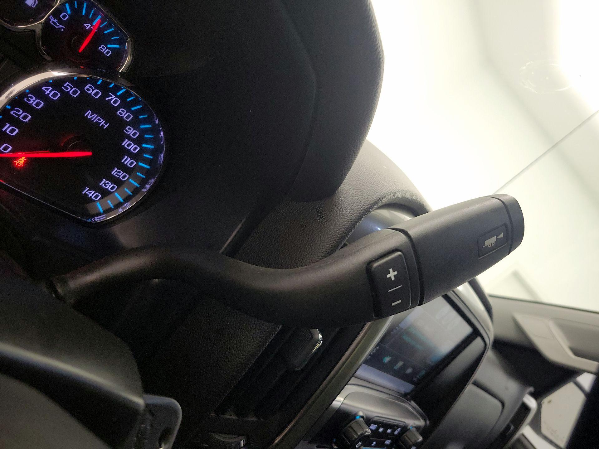 Thumbnail: 2015 Chevrolet Silverado 1500 - 17