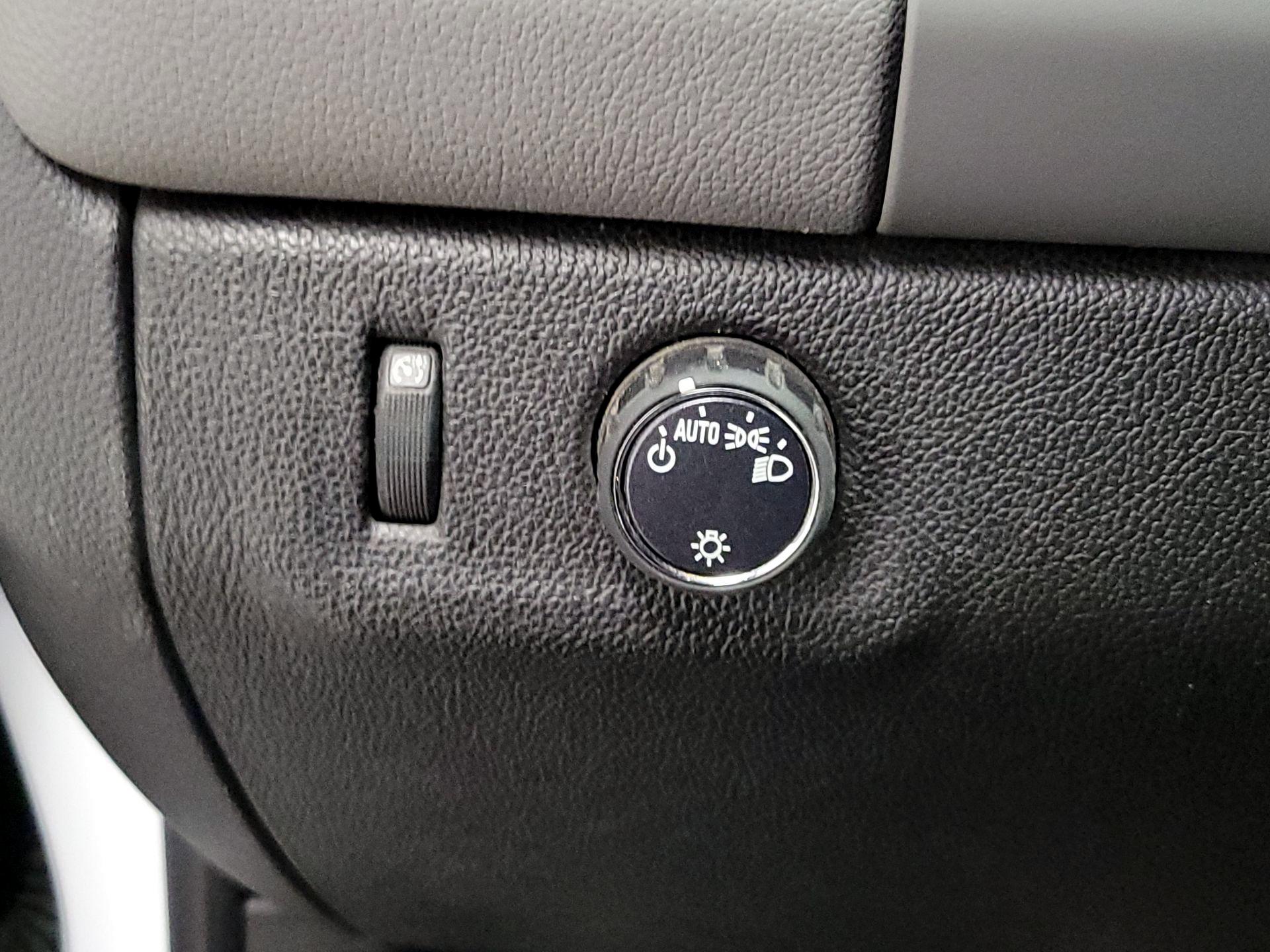 Thumbnail: 2020 Chevrolet Colorado - 13