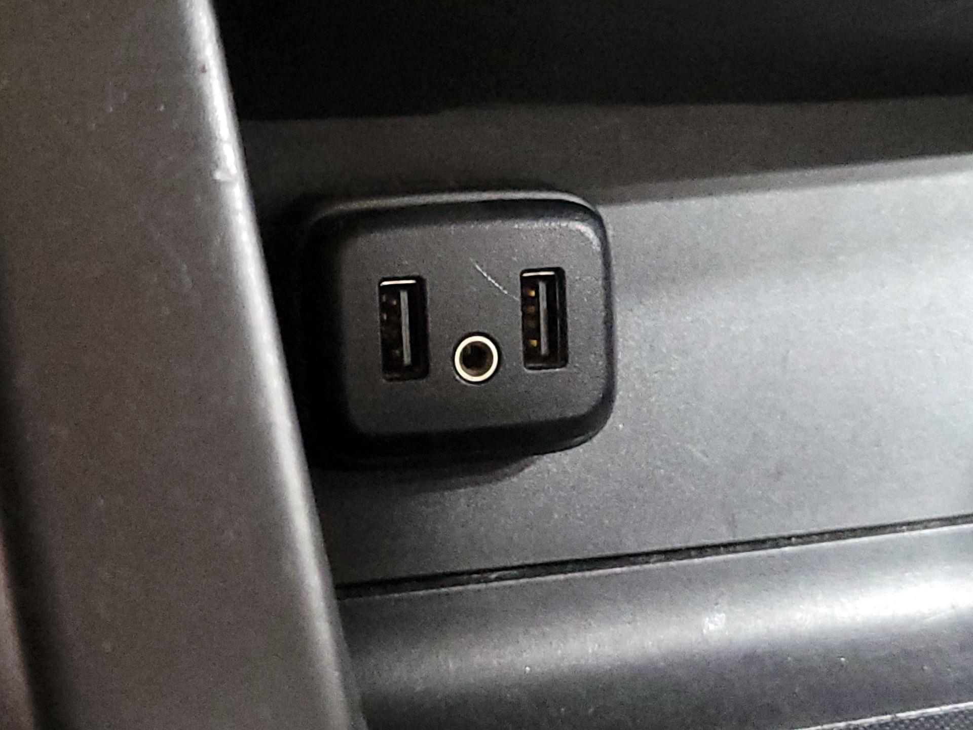 Thumbnail: 2020 Chevrolet Colorado - 18