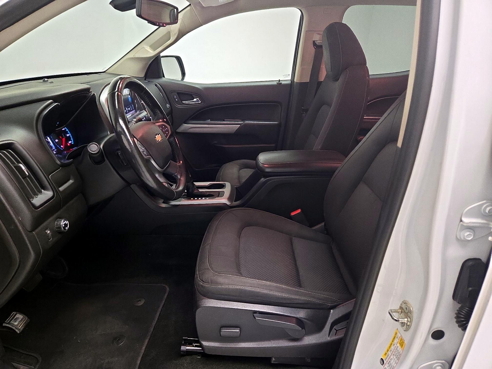 Thumbnail: 2018 Chevrolet Colorado - 11