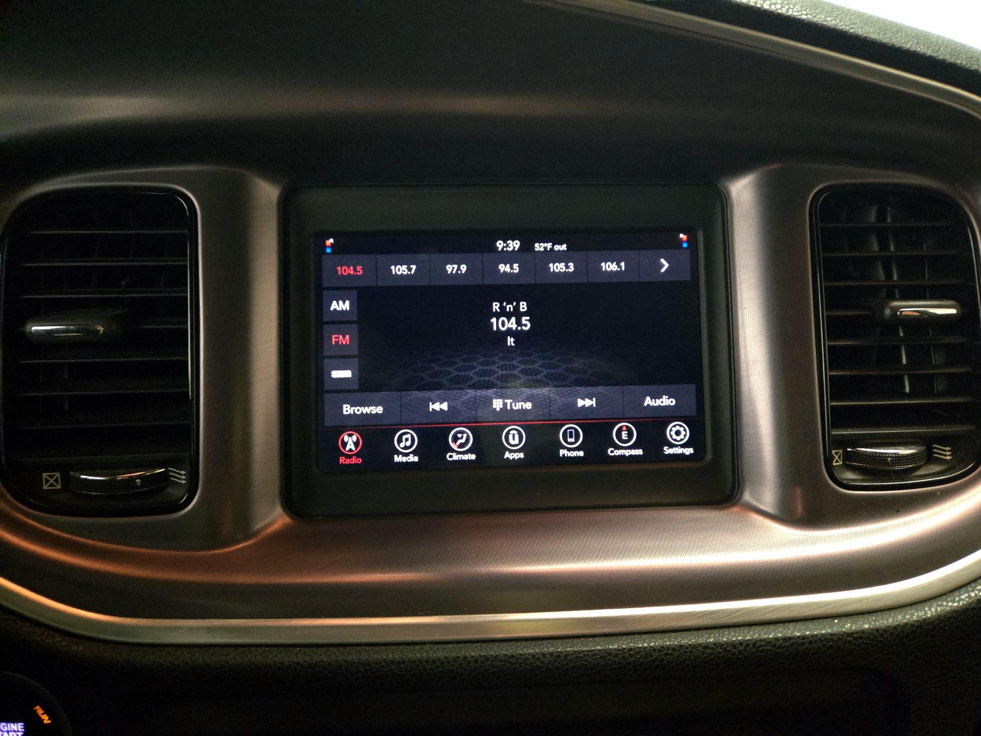 Thumbnail: 2019 Dodge Charger - 15