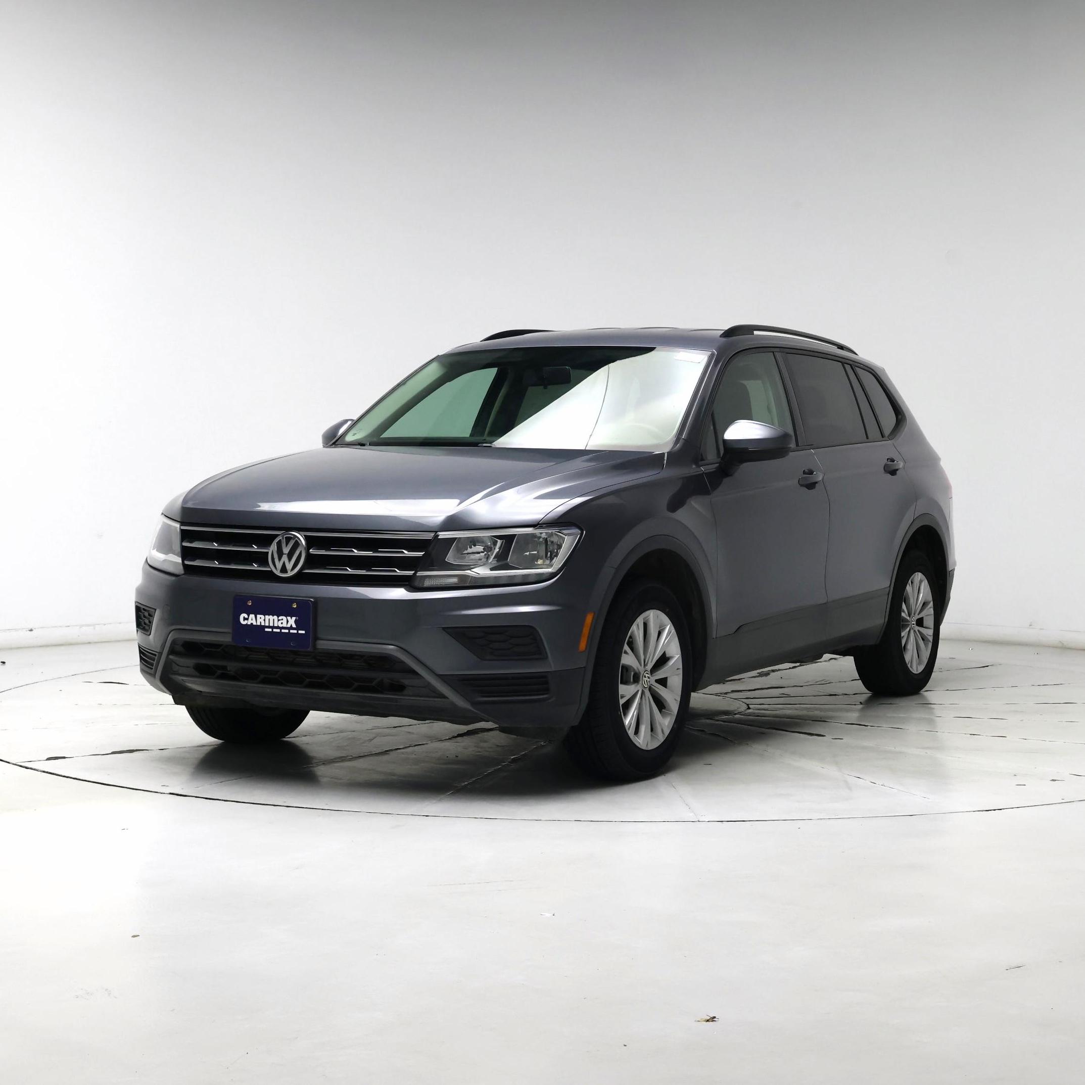 Thumbnail: 2020 Volkswagen Tiguan - 4