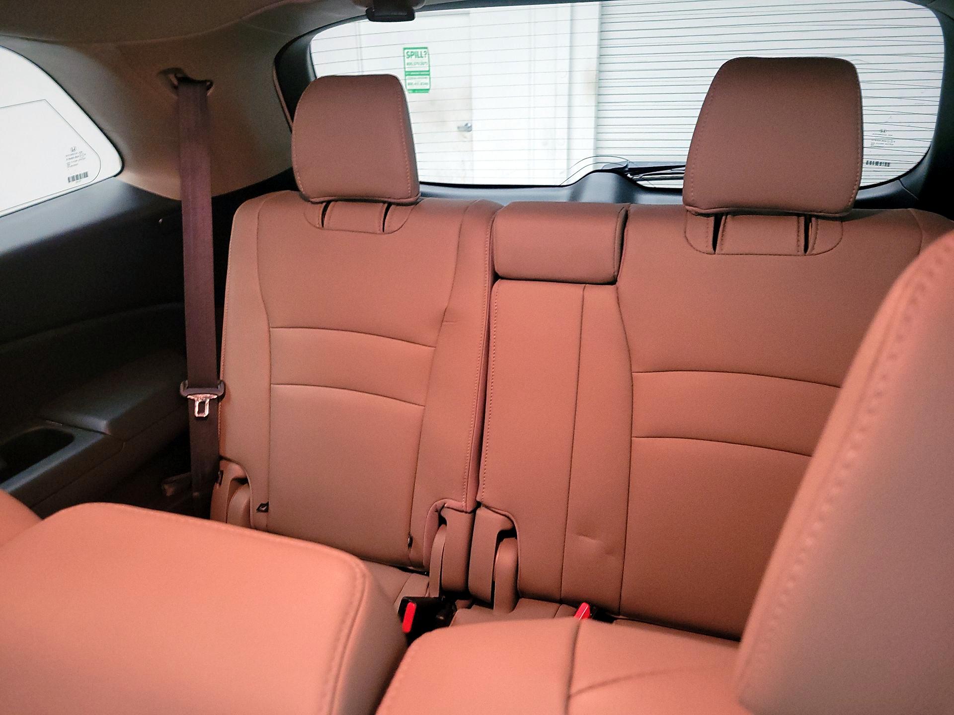 Thumbnail: 2018 Honda Pilot - 20