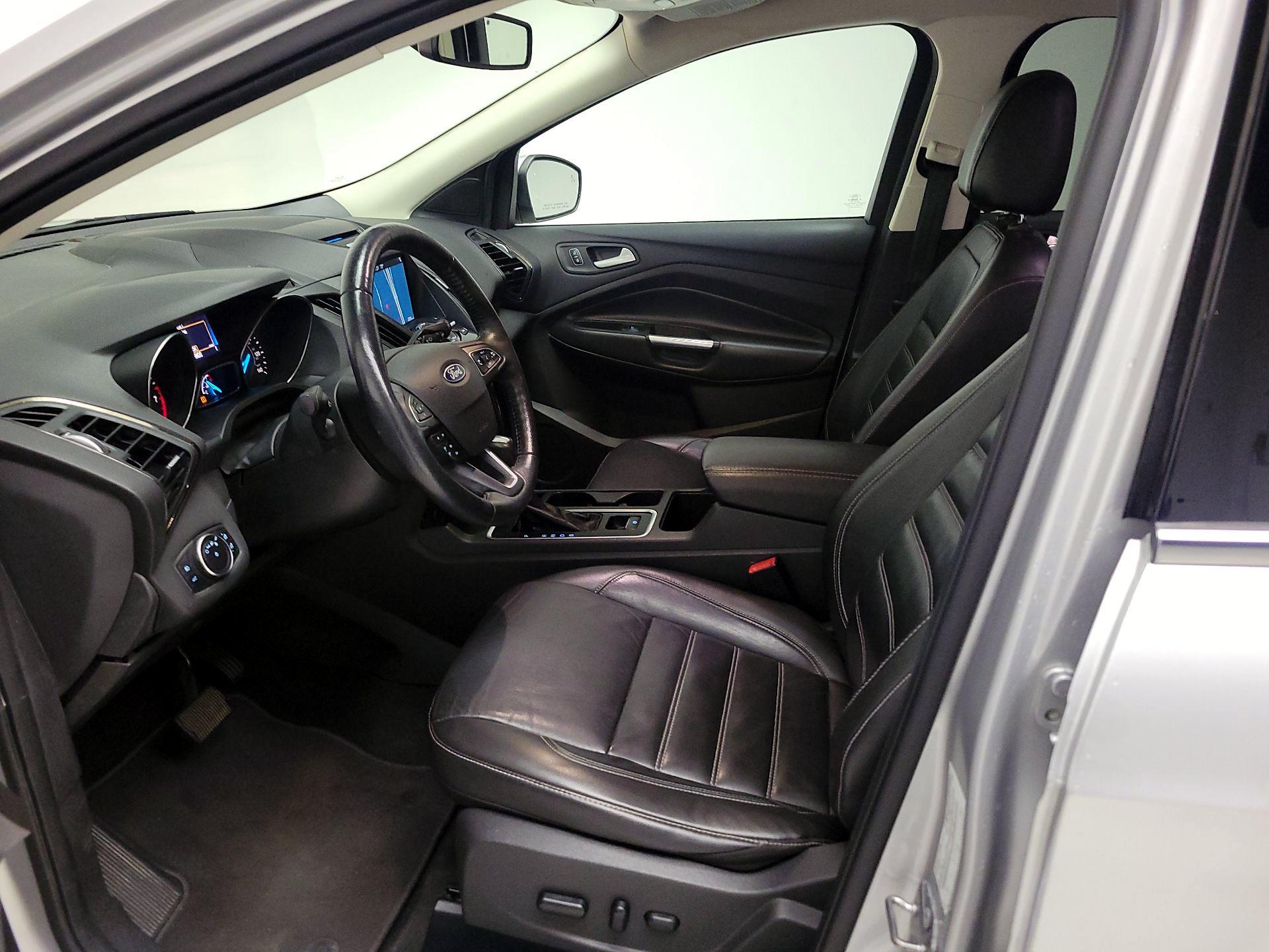 Thumbnail: 2017 Ford Escape - 11