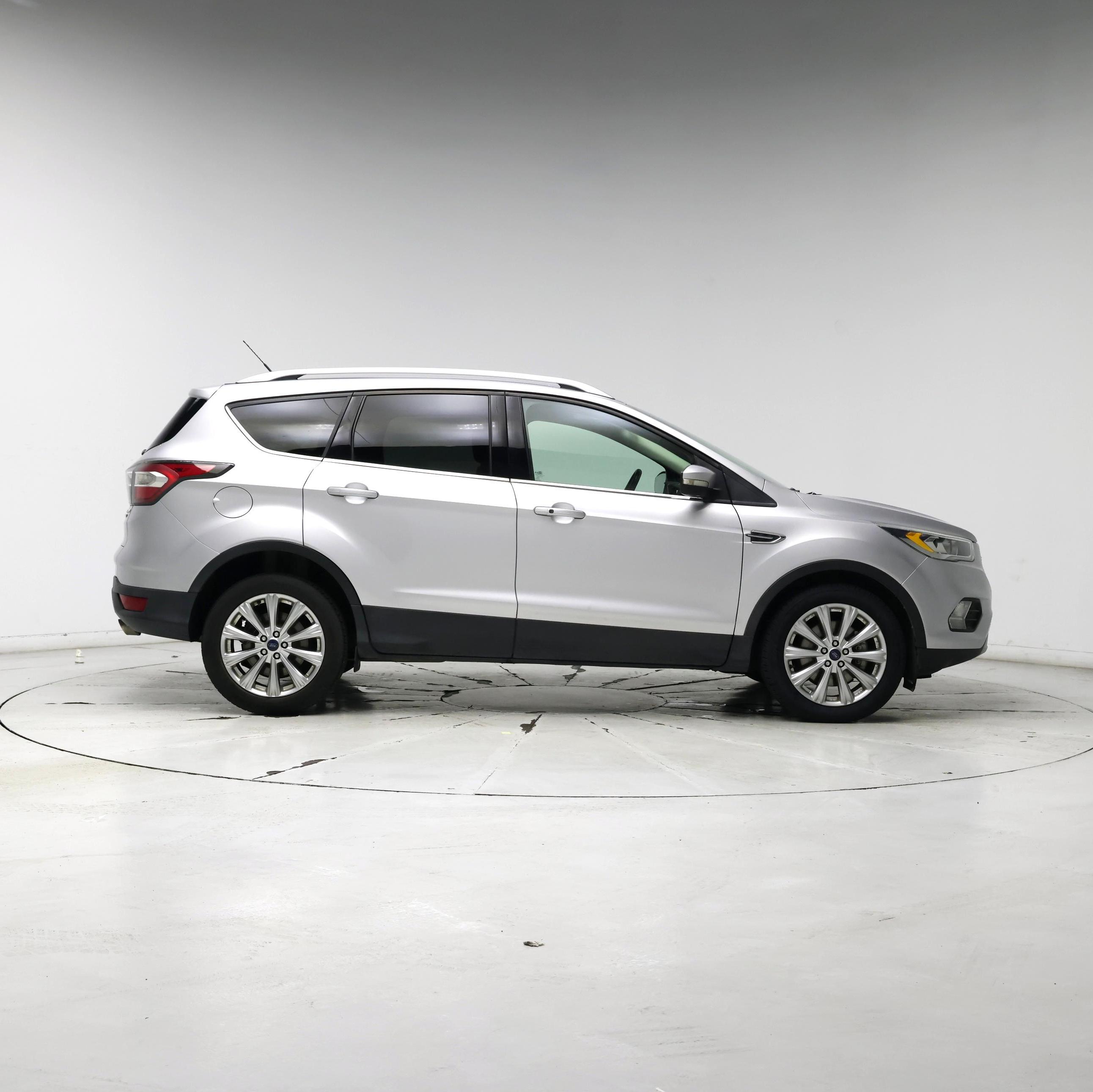Thumbnail: 2017 Ford Escape - 7