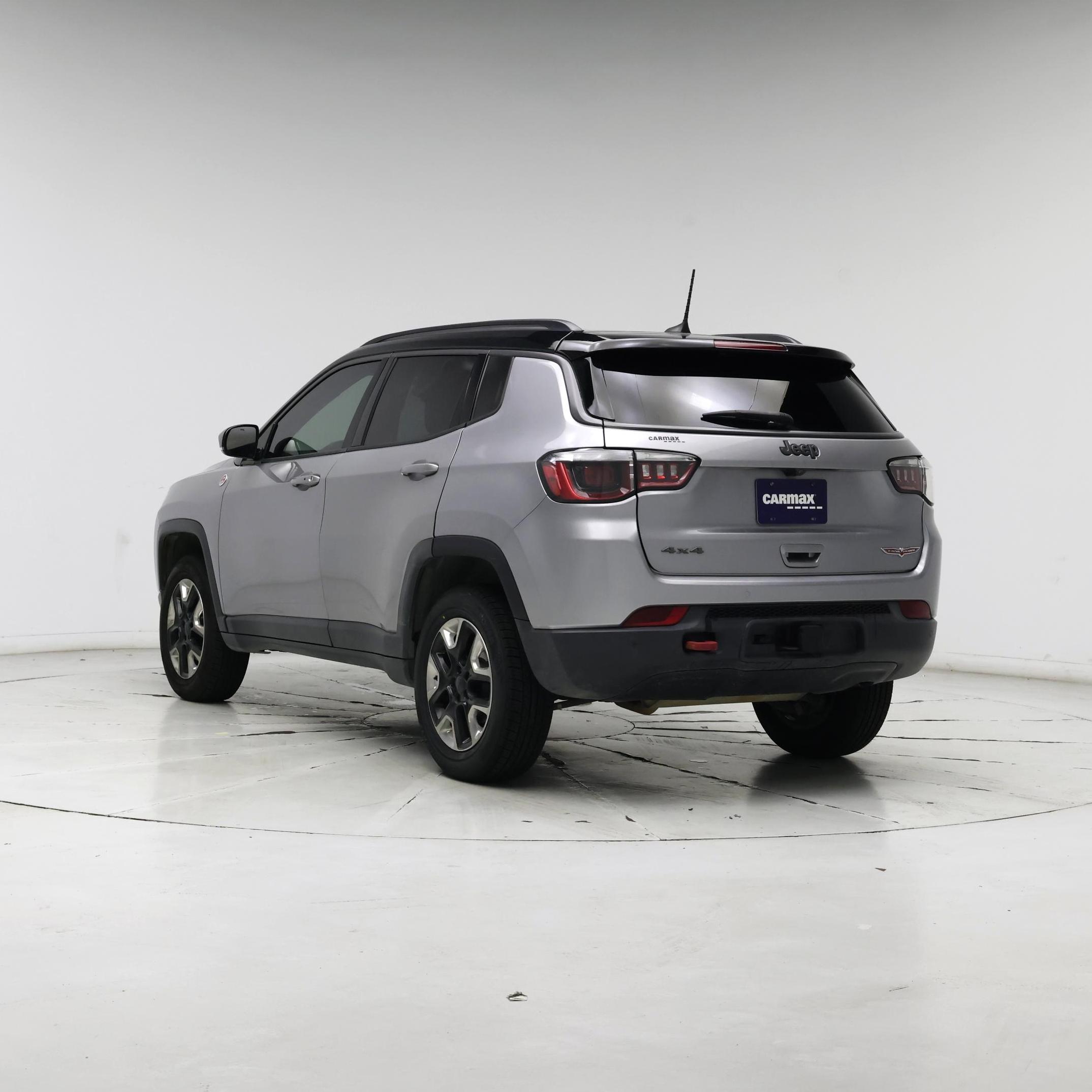 Thumbnail: 2018 Jeep Compass - 2