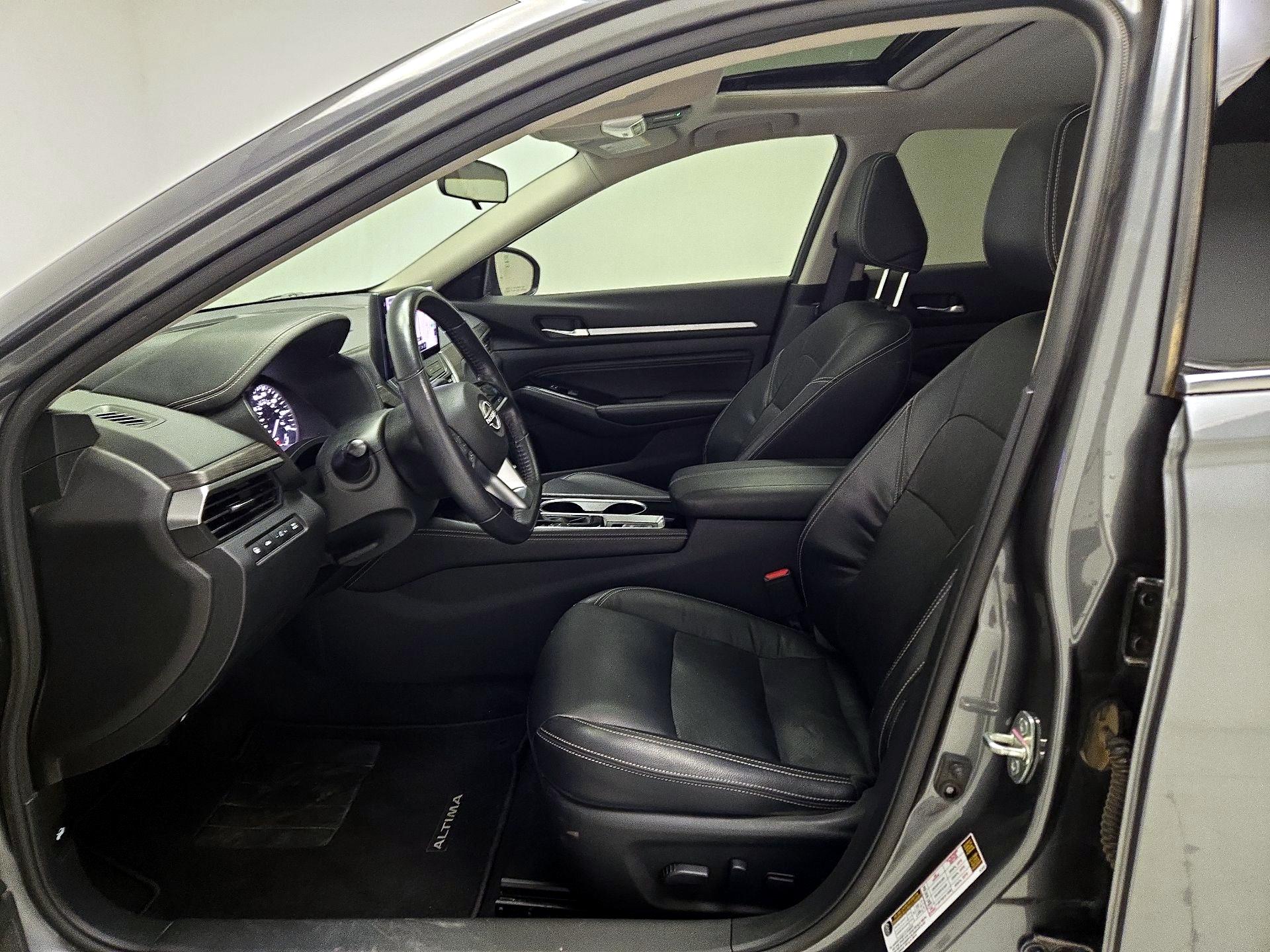 Thumbnail: 2023 Nissan Altima - 11