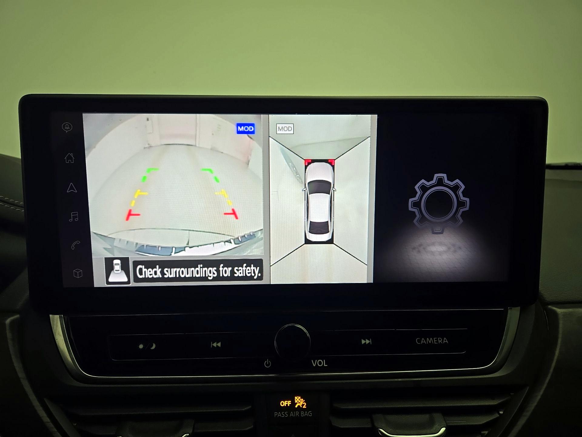 Thumbnail: 2023 Nissan Altima - 15