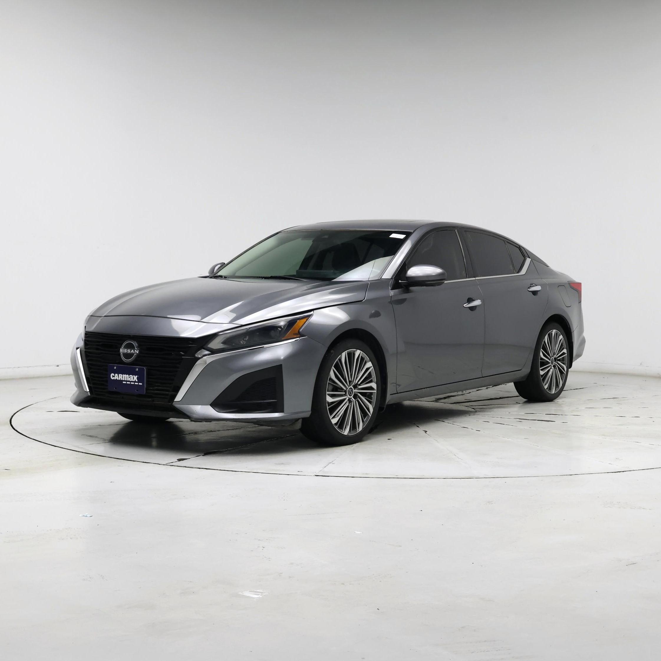 Thumbnail: 2023 Nissan Altima - 4