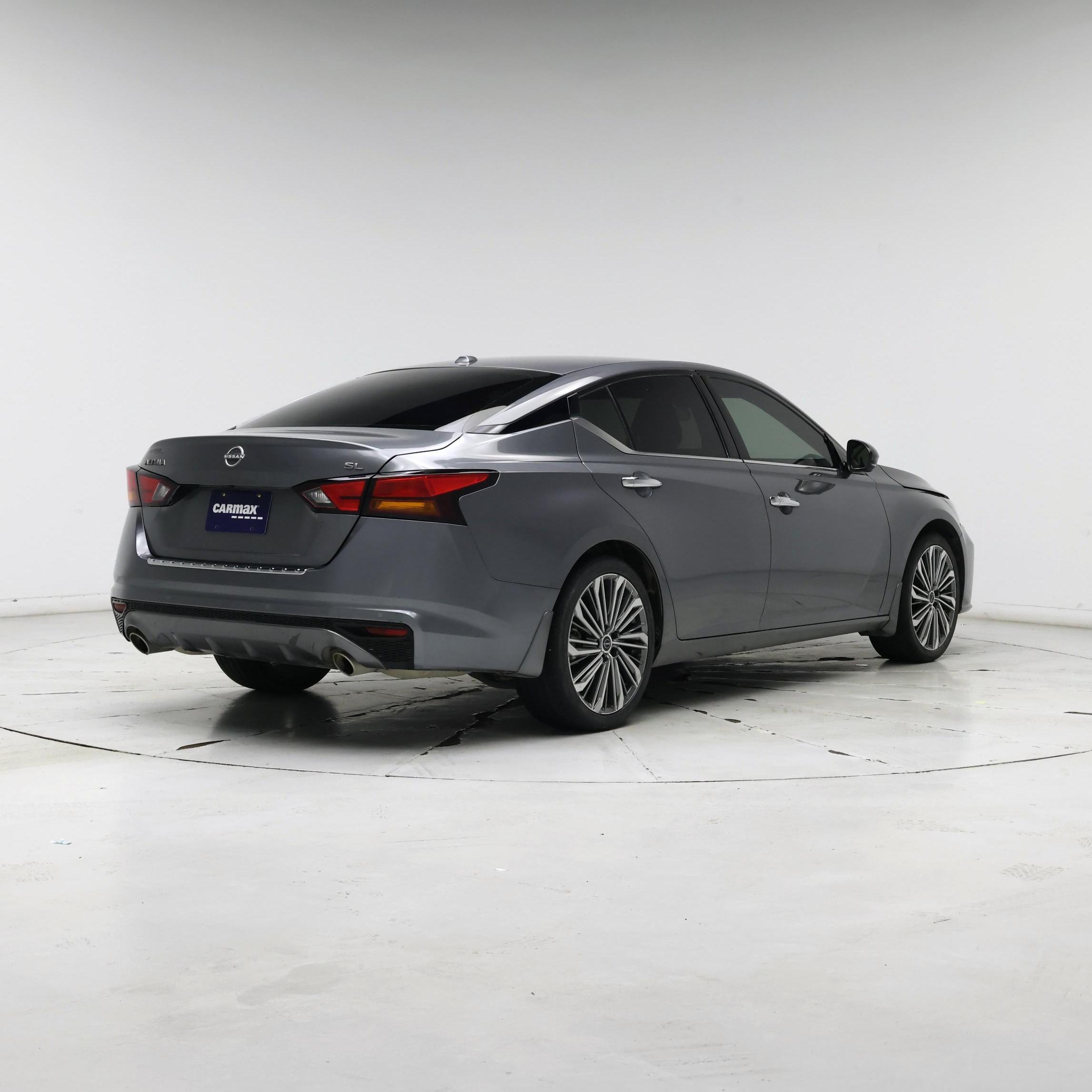 Thumbnail: 2023 Nissan Altima - 8