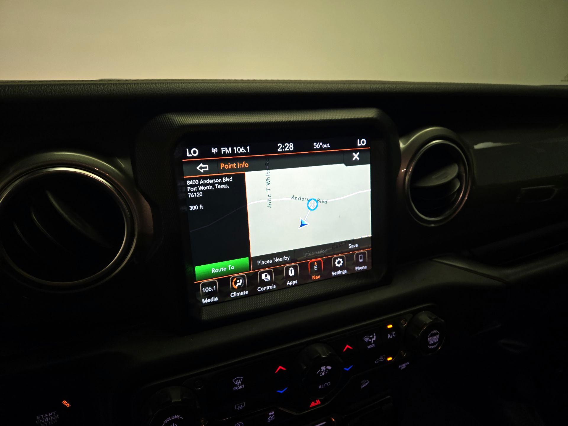 Thumbnail: 2019 Jeep Wrangler - 14