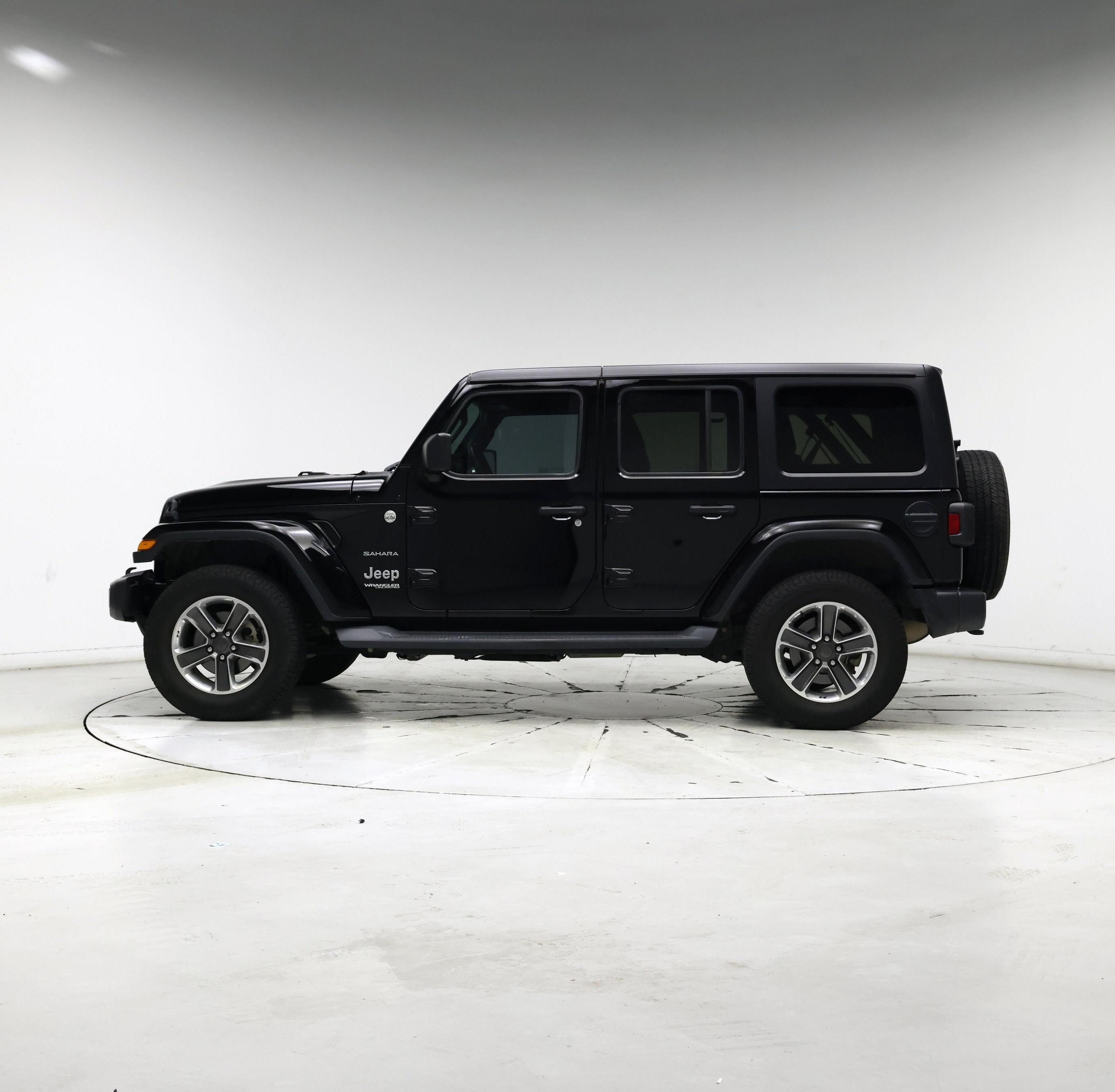 Thumbnail: 2019 Jeep Wrangler - 3