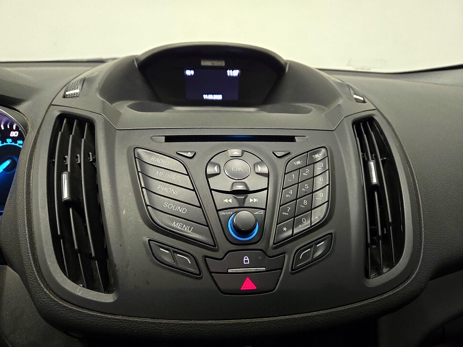 Thumbnail: 2014 Ford Escape - 15