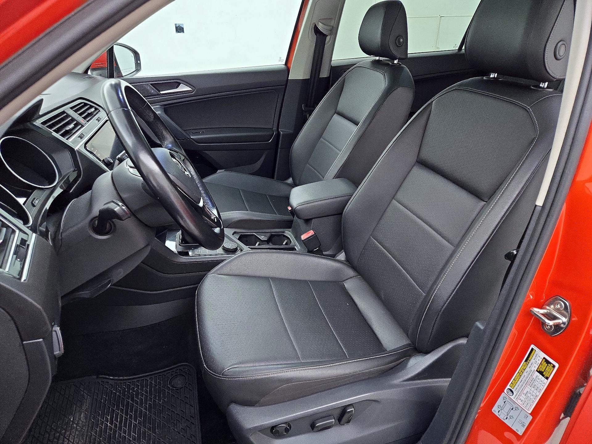 Thumbnail: 2019 Volkswagen Tiguan - 11