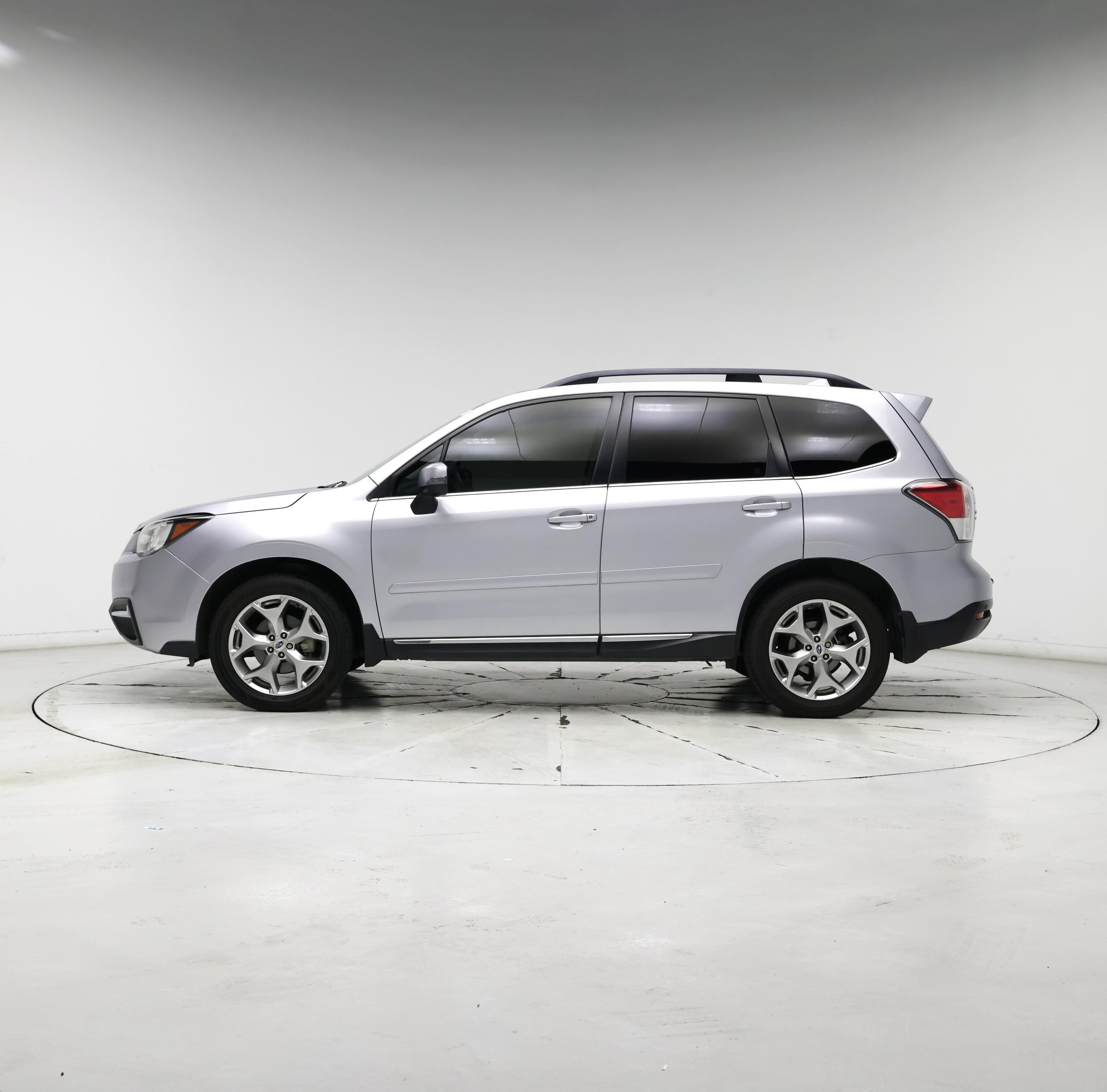 Thumbnail: 2017 Subaru Forester - 3