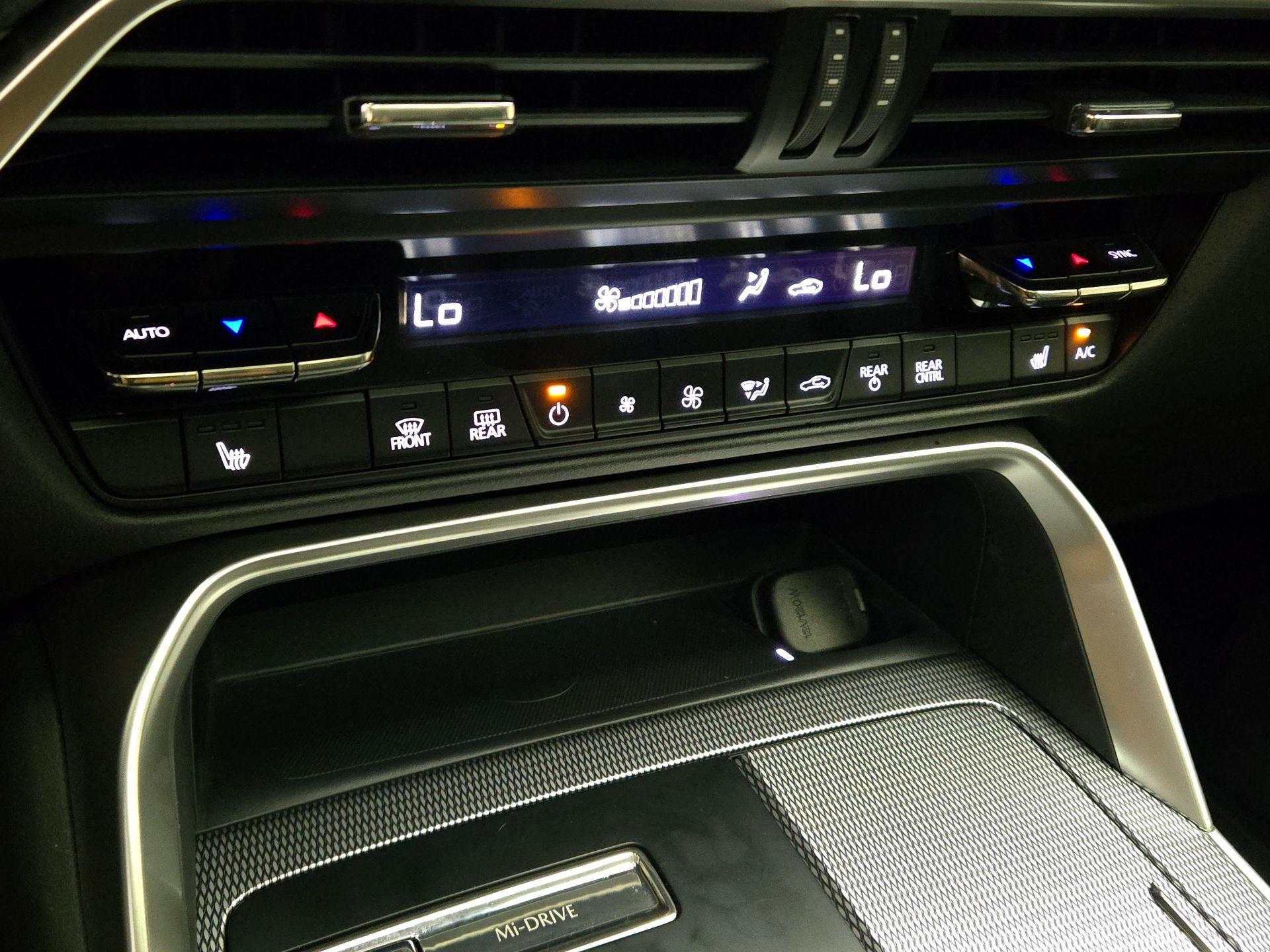 Thumbnail: 2024 Mazda CX-90 - 16