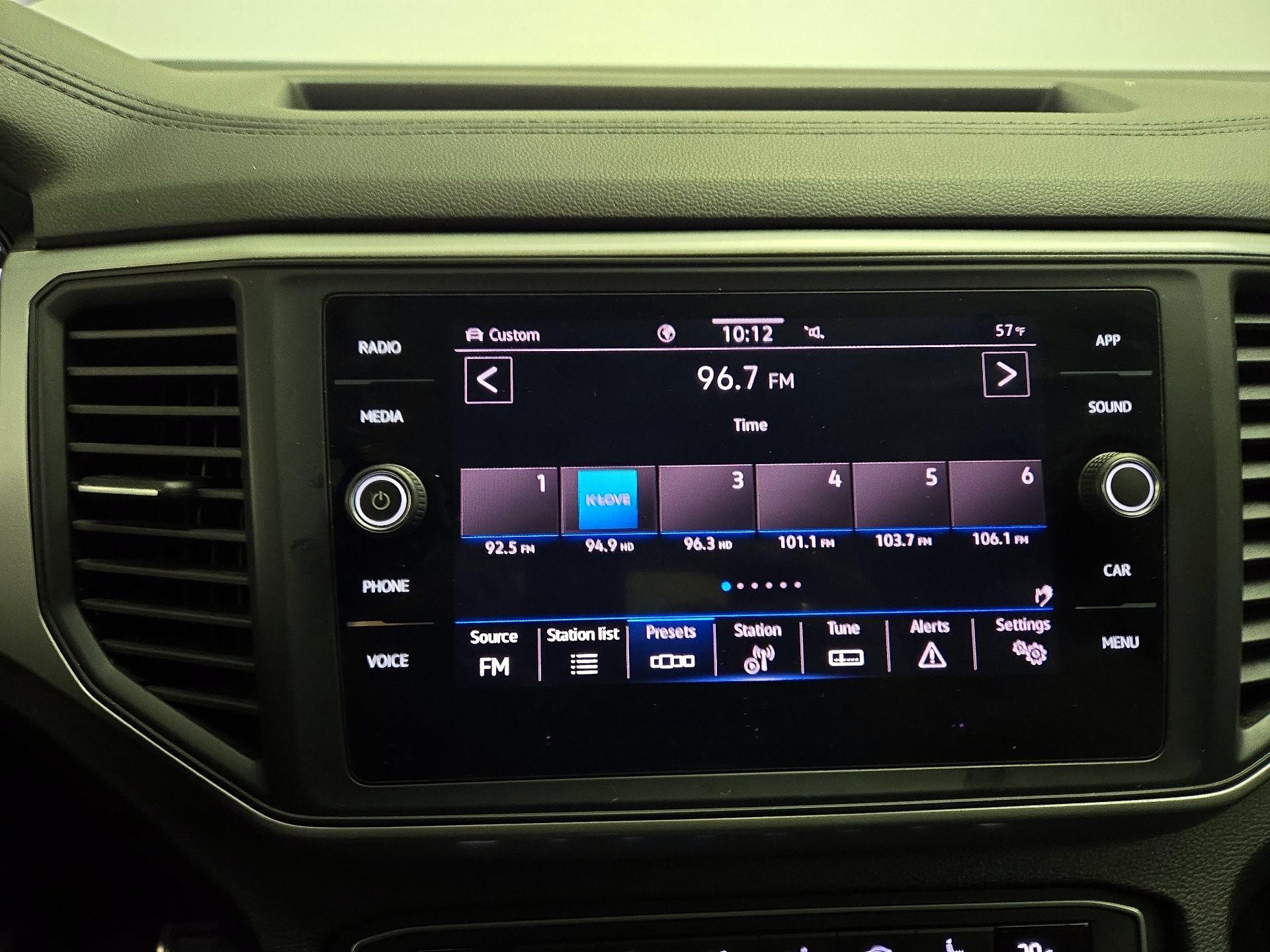 Thumbnail: 2021 Volkswagen Atlas - 15