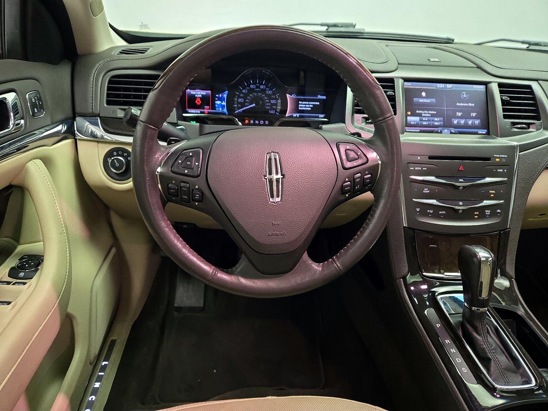 Thumbnail: 2015 Lincoln MKS - 10