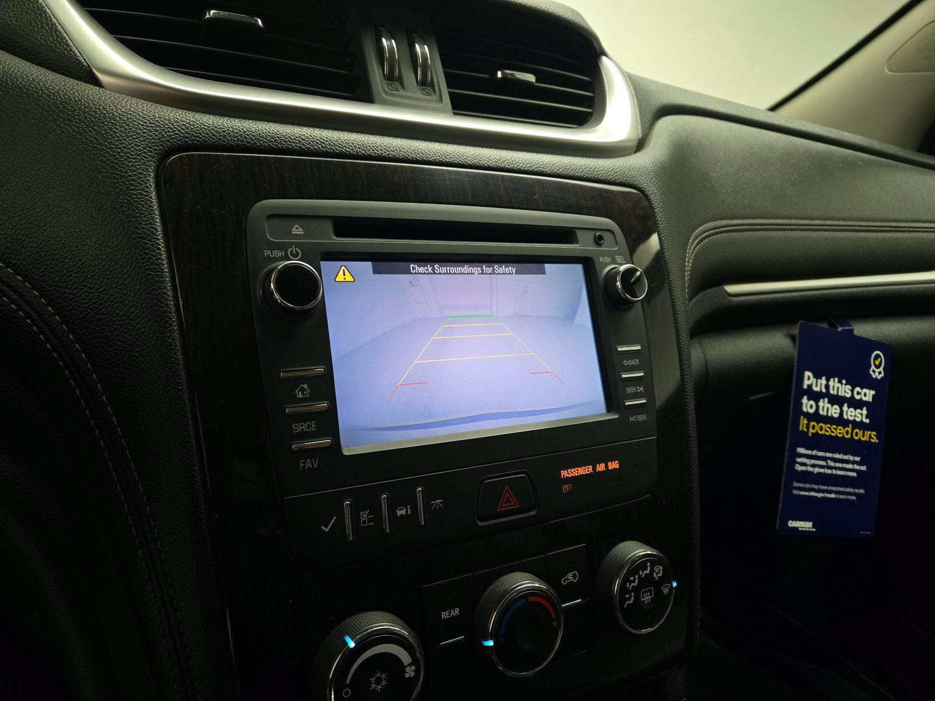 Thumbnail: 2015 Chevrolet Traverse - 13