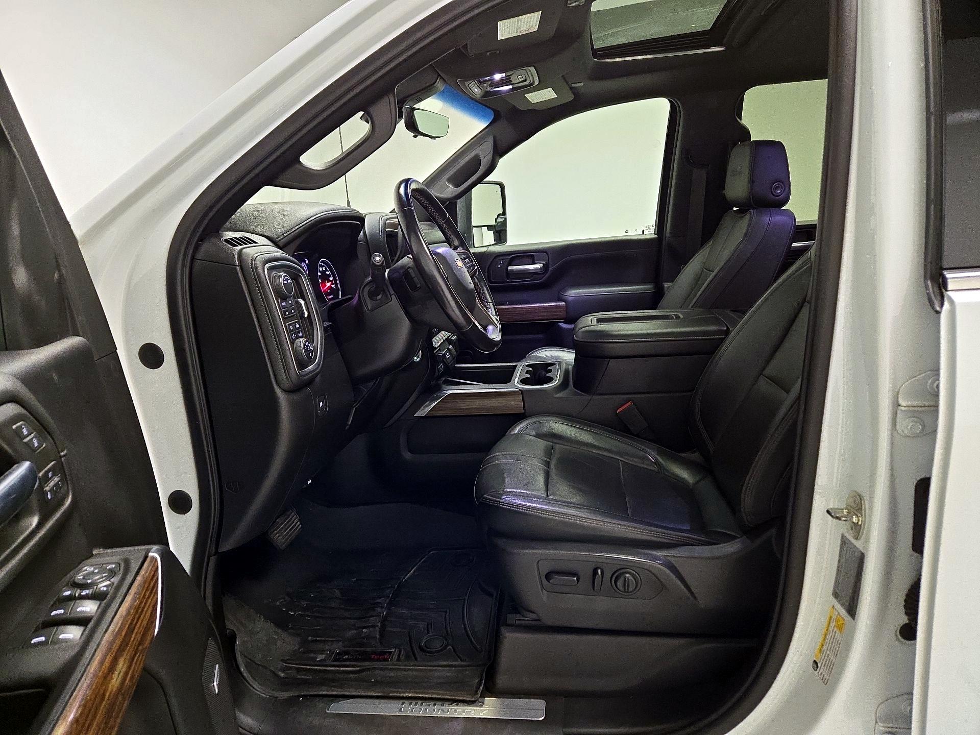 Thumbnail: 2020 Chevrolet Silverado 2500 - 11