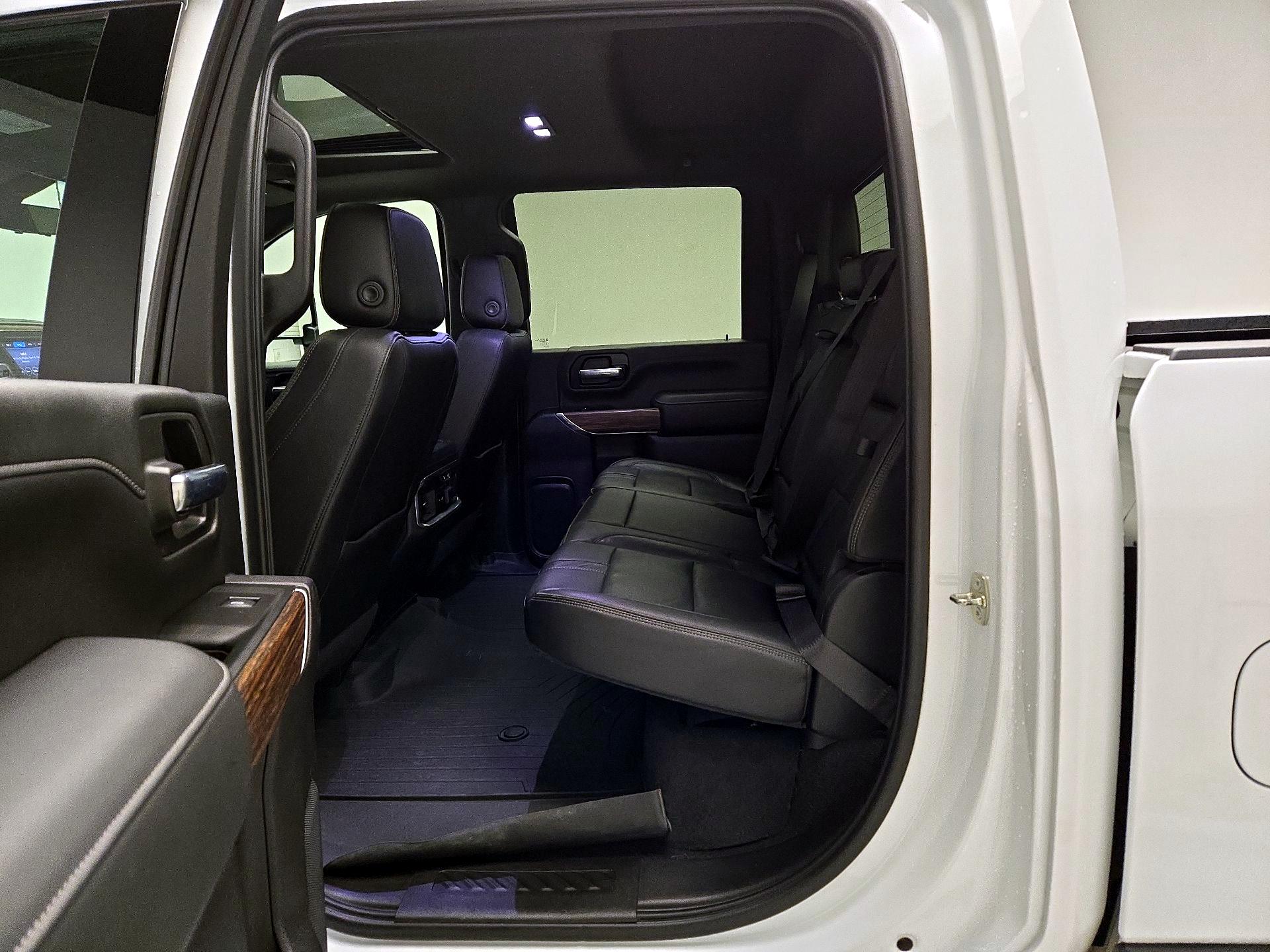 Thumbnail: 2020 Chevrolet Silverado 2500 - 20