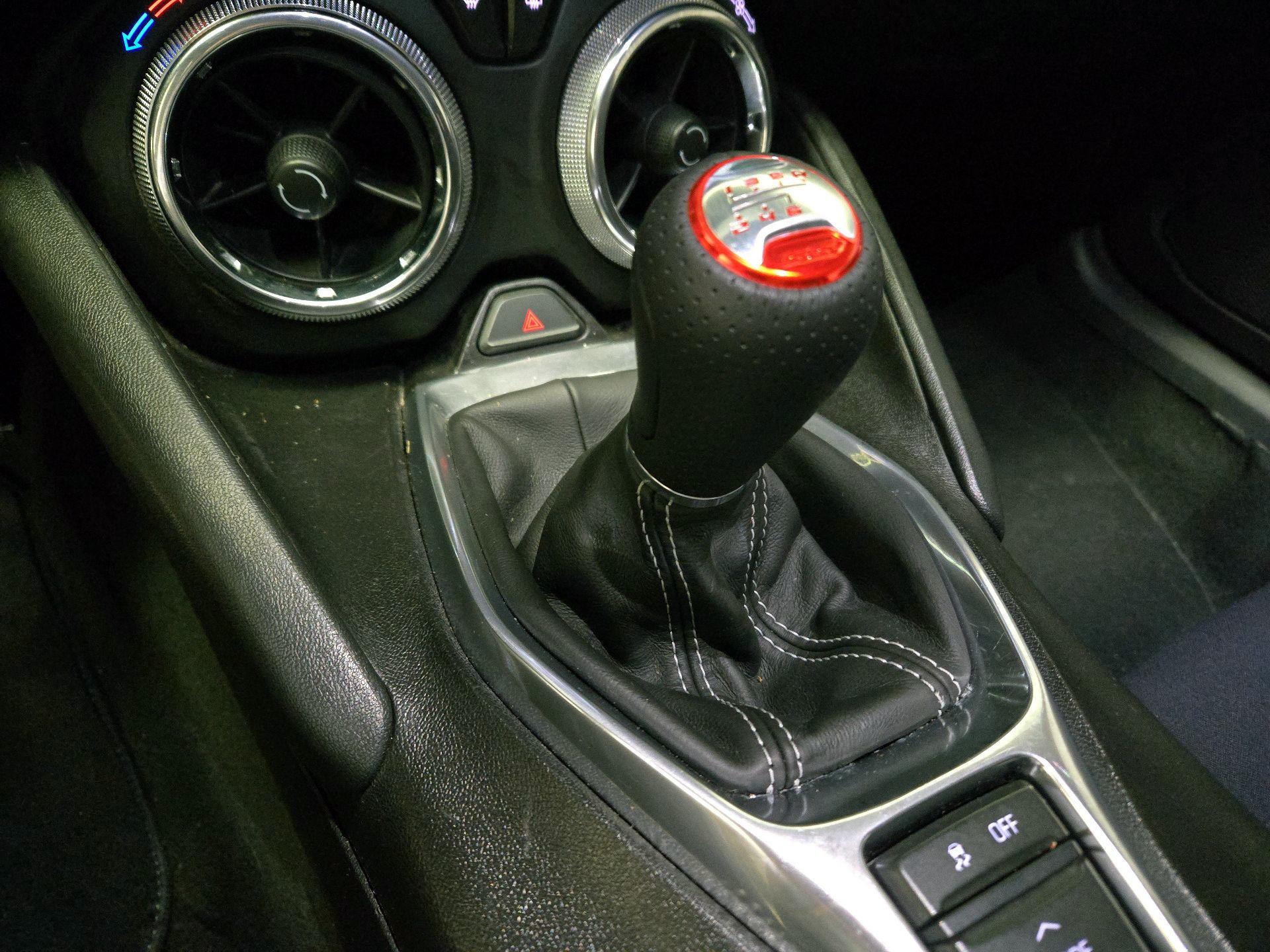 Thumbnail: 2016 Chevrolet Camaro - 16