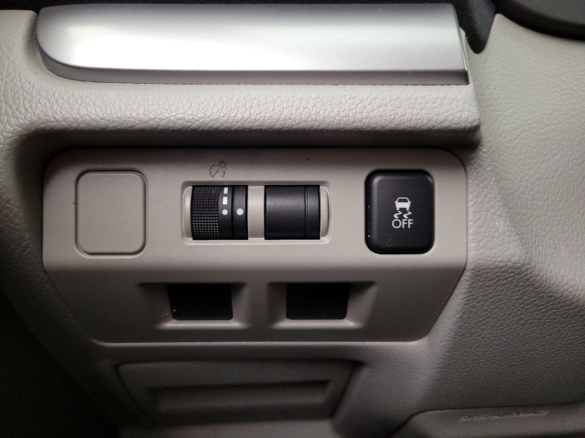 Thumbnail: 2018 Subaru Forester - 13