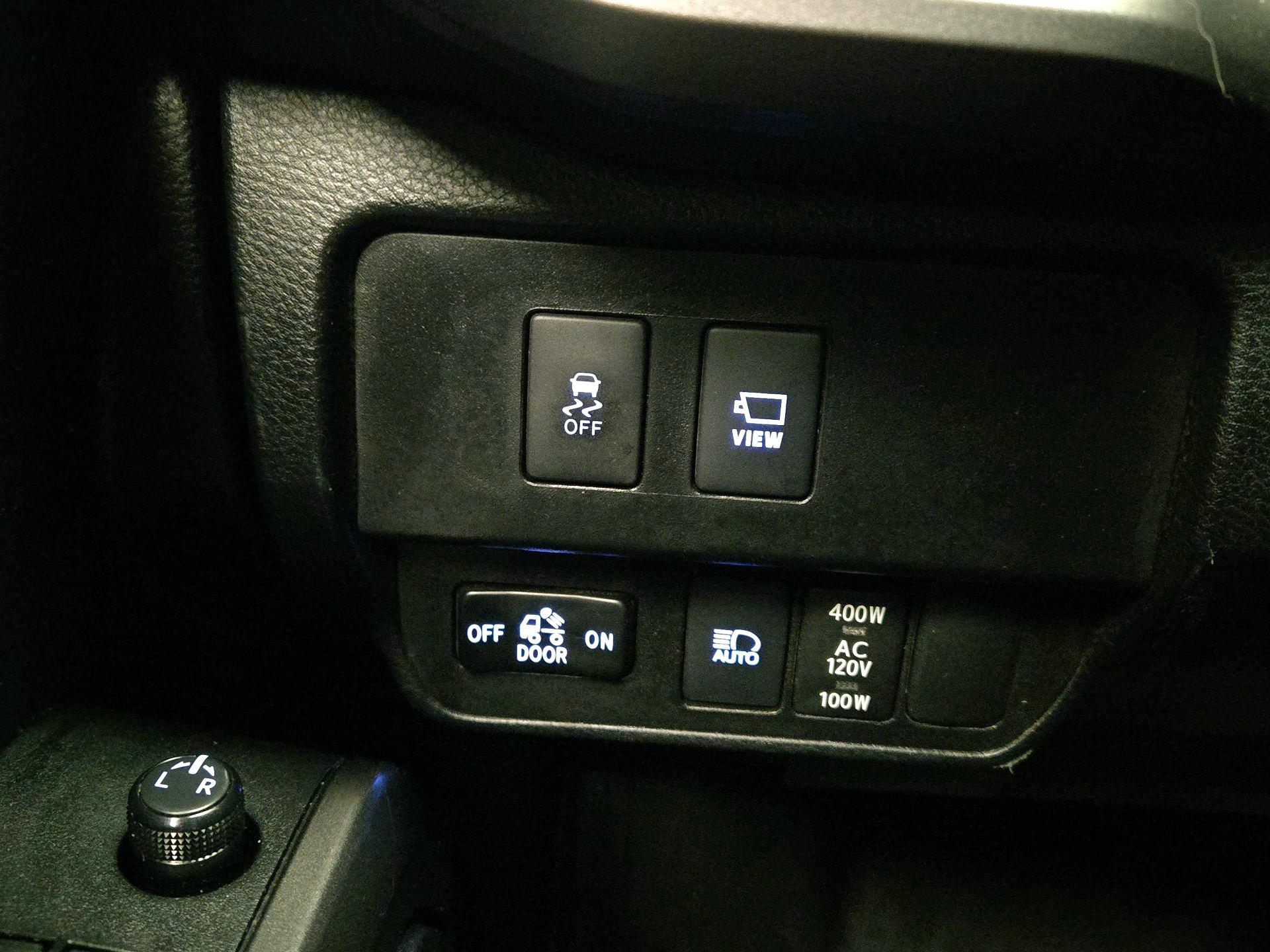 Thumbnail: 2020 Toyota Tacoma - 13