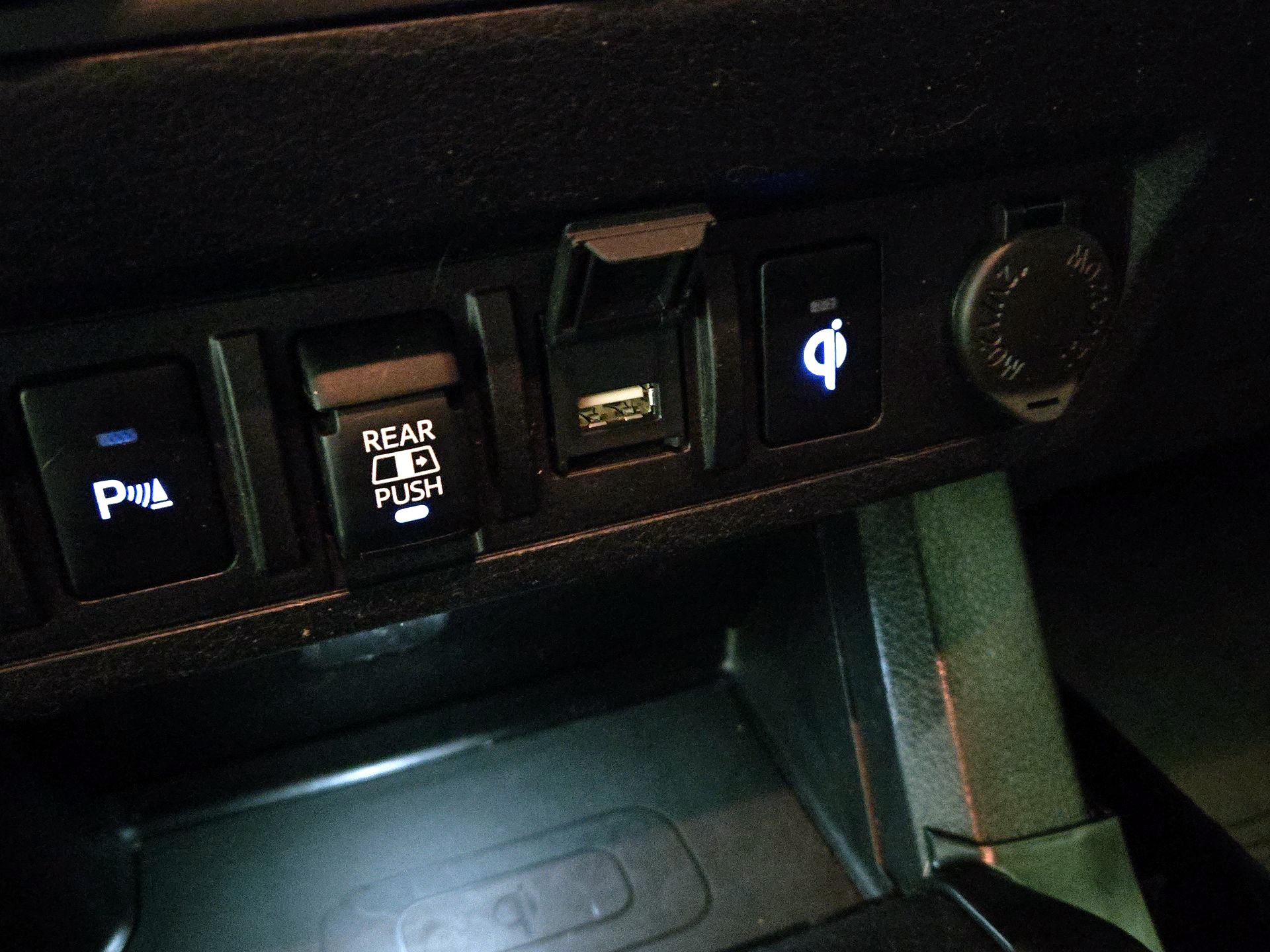 Thumbnail: 2020 Toyota Tacoma - 19