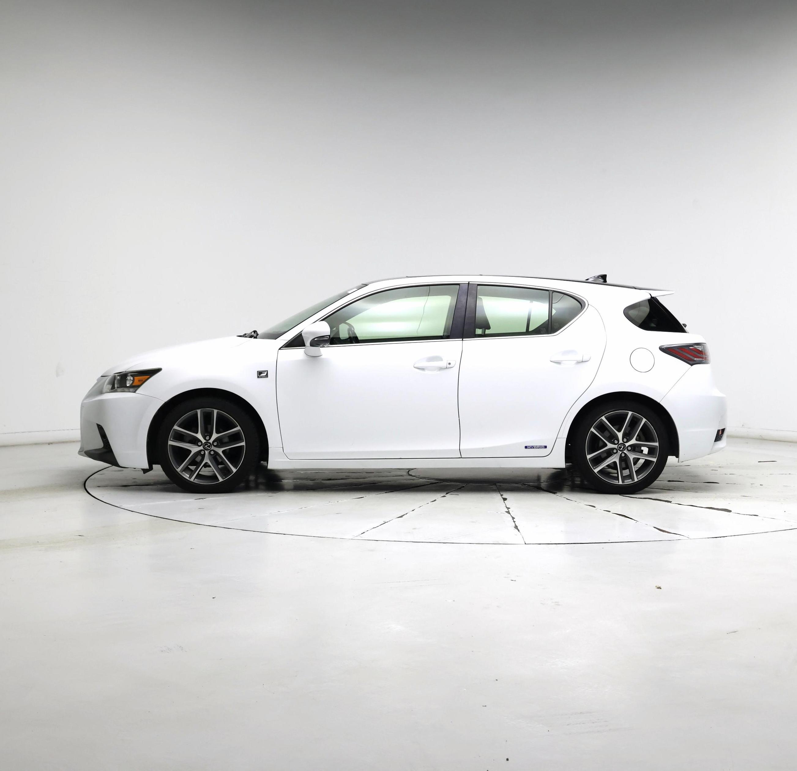 Thumbnail: 2016 Lexus CT - 3