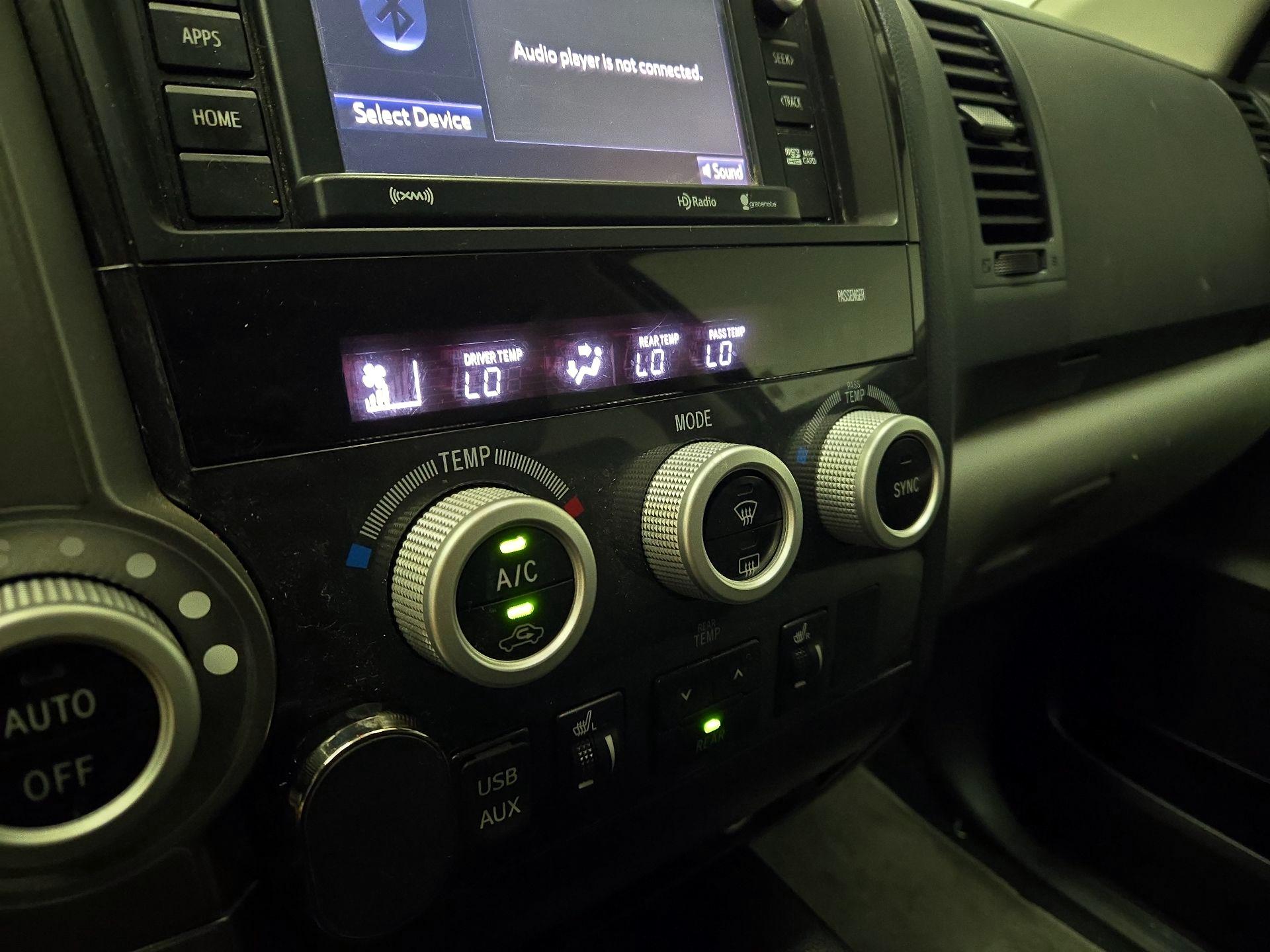 Thumbnail: 2016 Toyota Sequoia - 17