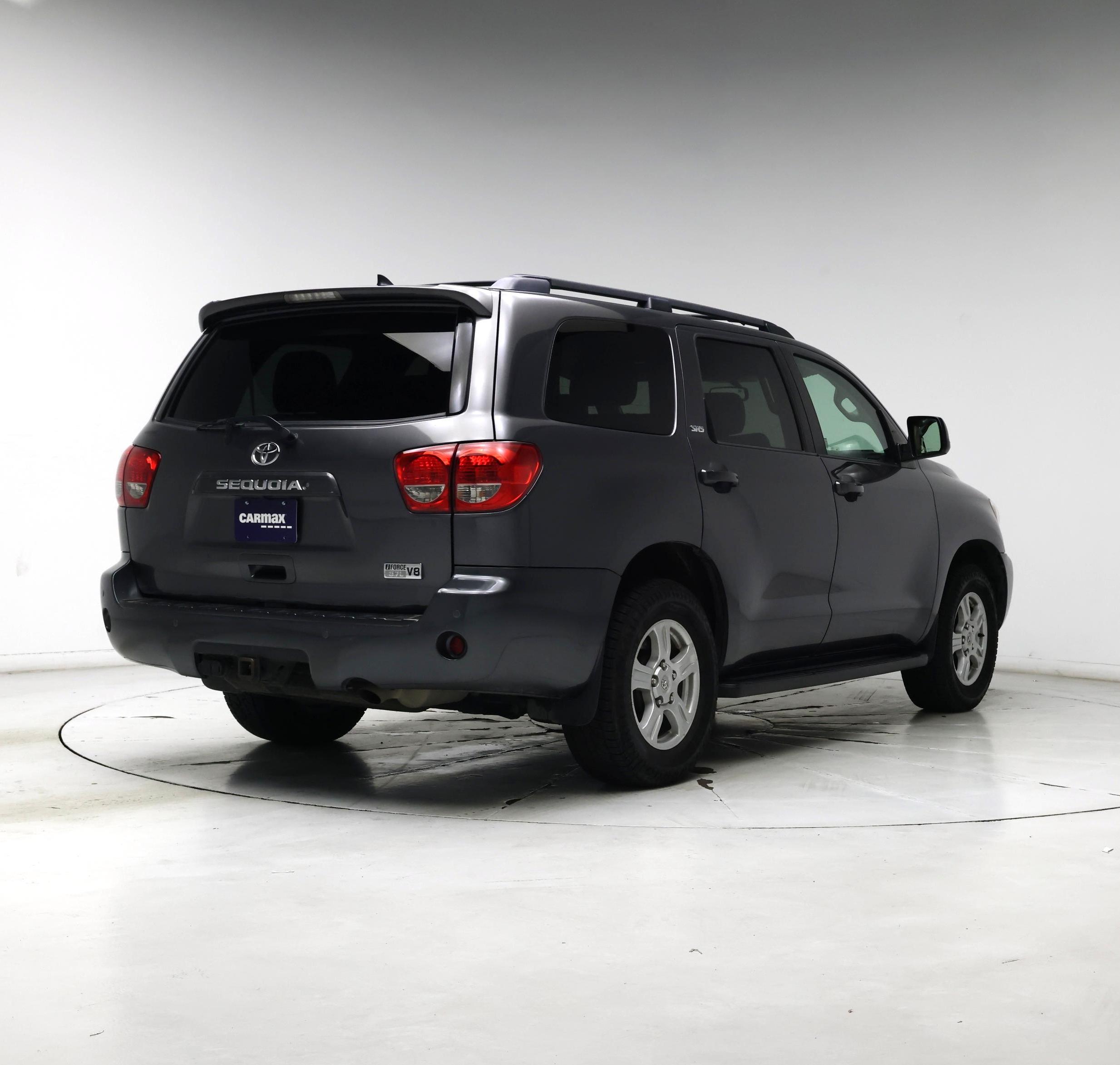 Thumbnail: 2016 Toyota Sequoia - 8