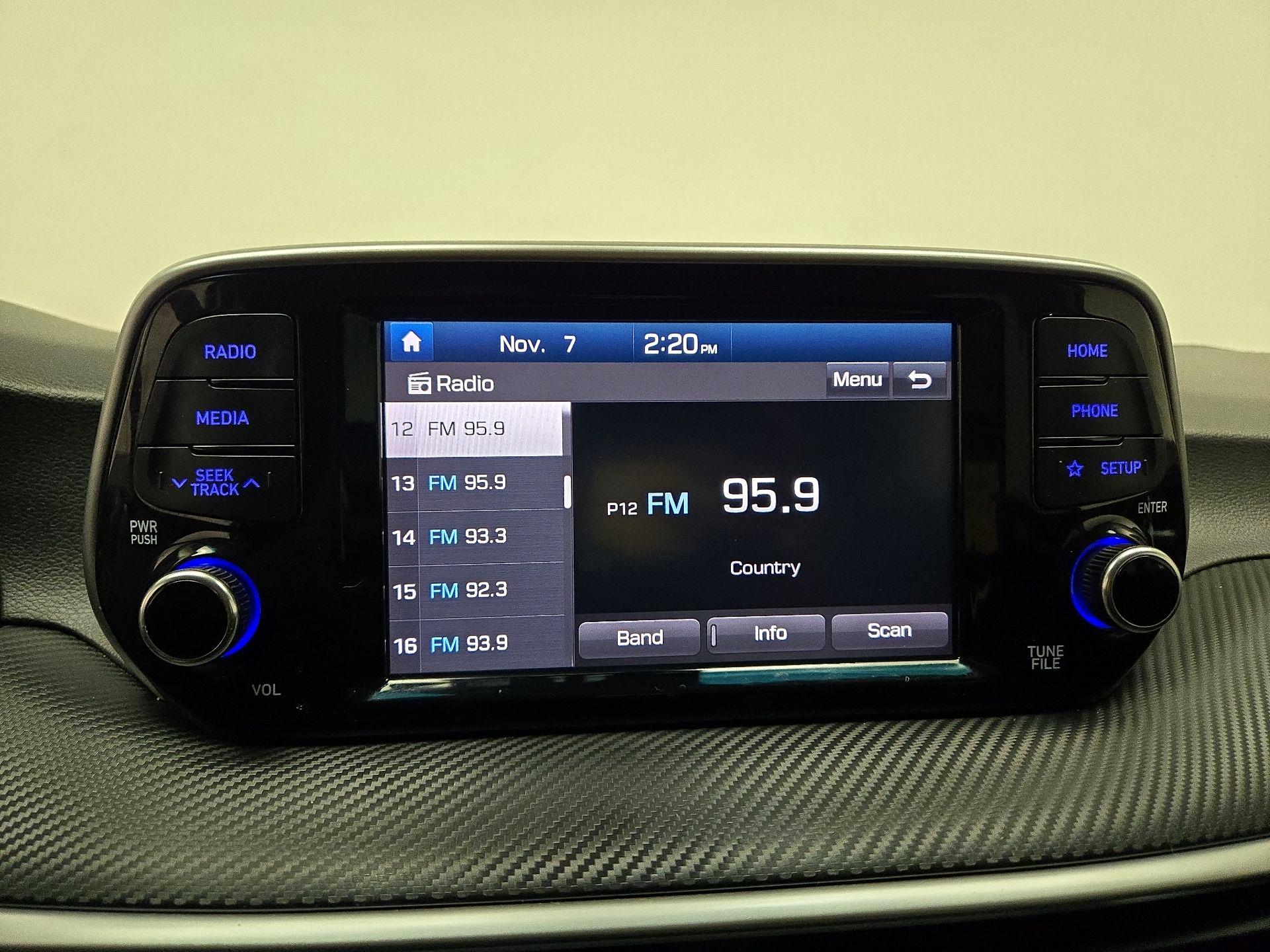 Thumbnail: 2020 Hyundai Tucson - 15