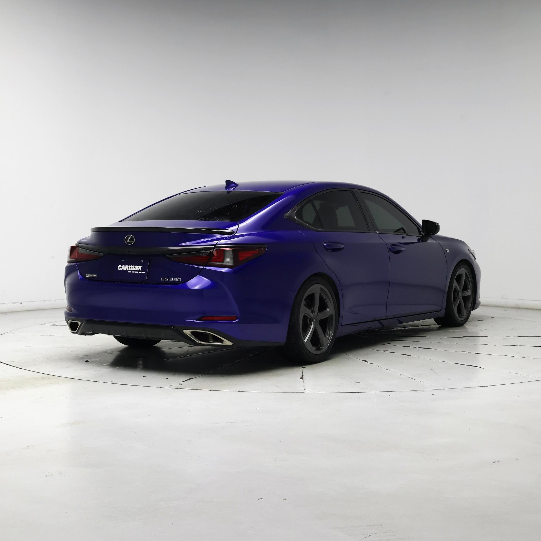 Thumbnail: 2021 Lexus ES - 8